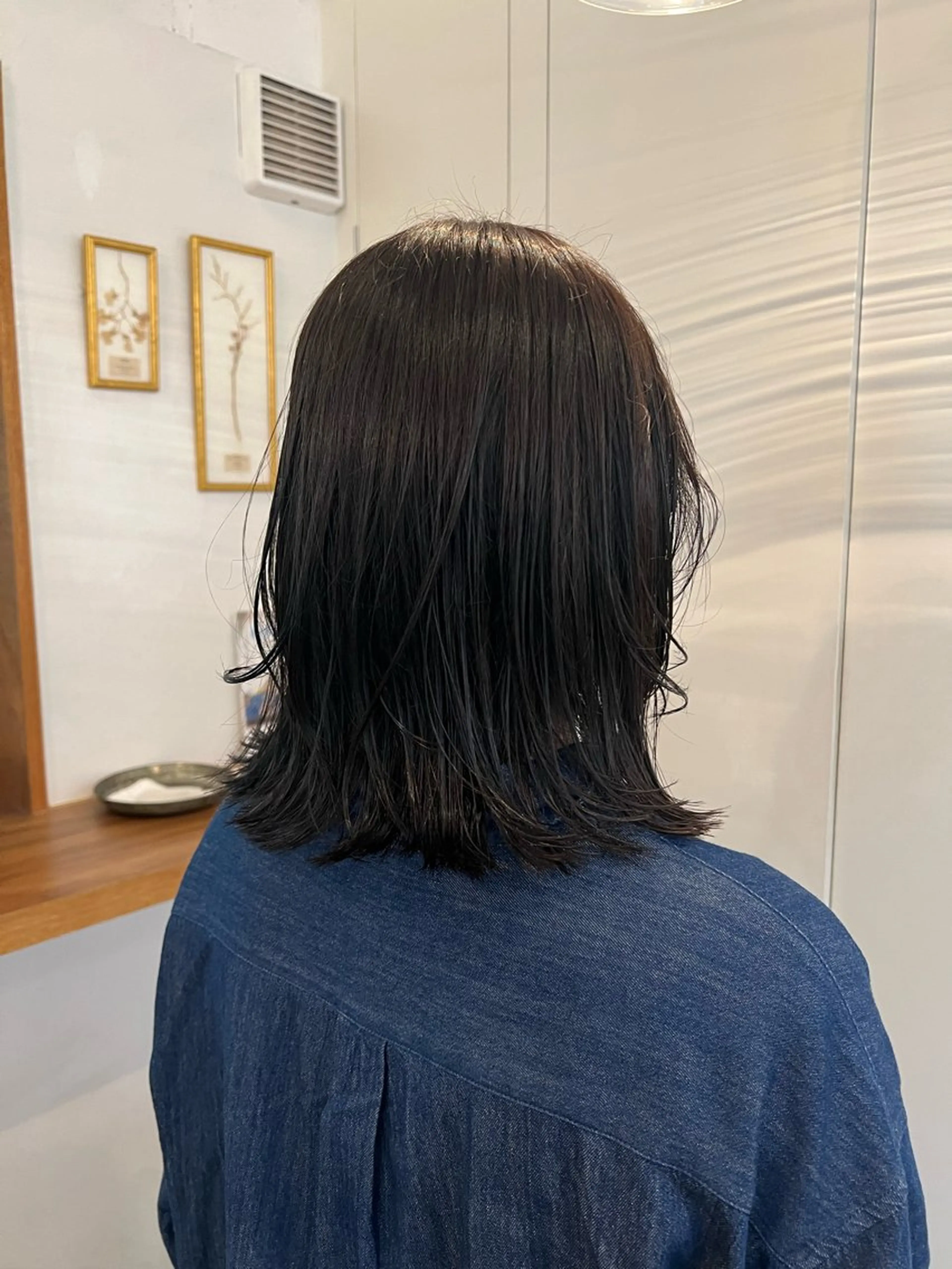 ミディアム カット 鈴木 三保のヘアスタイル