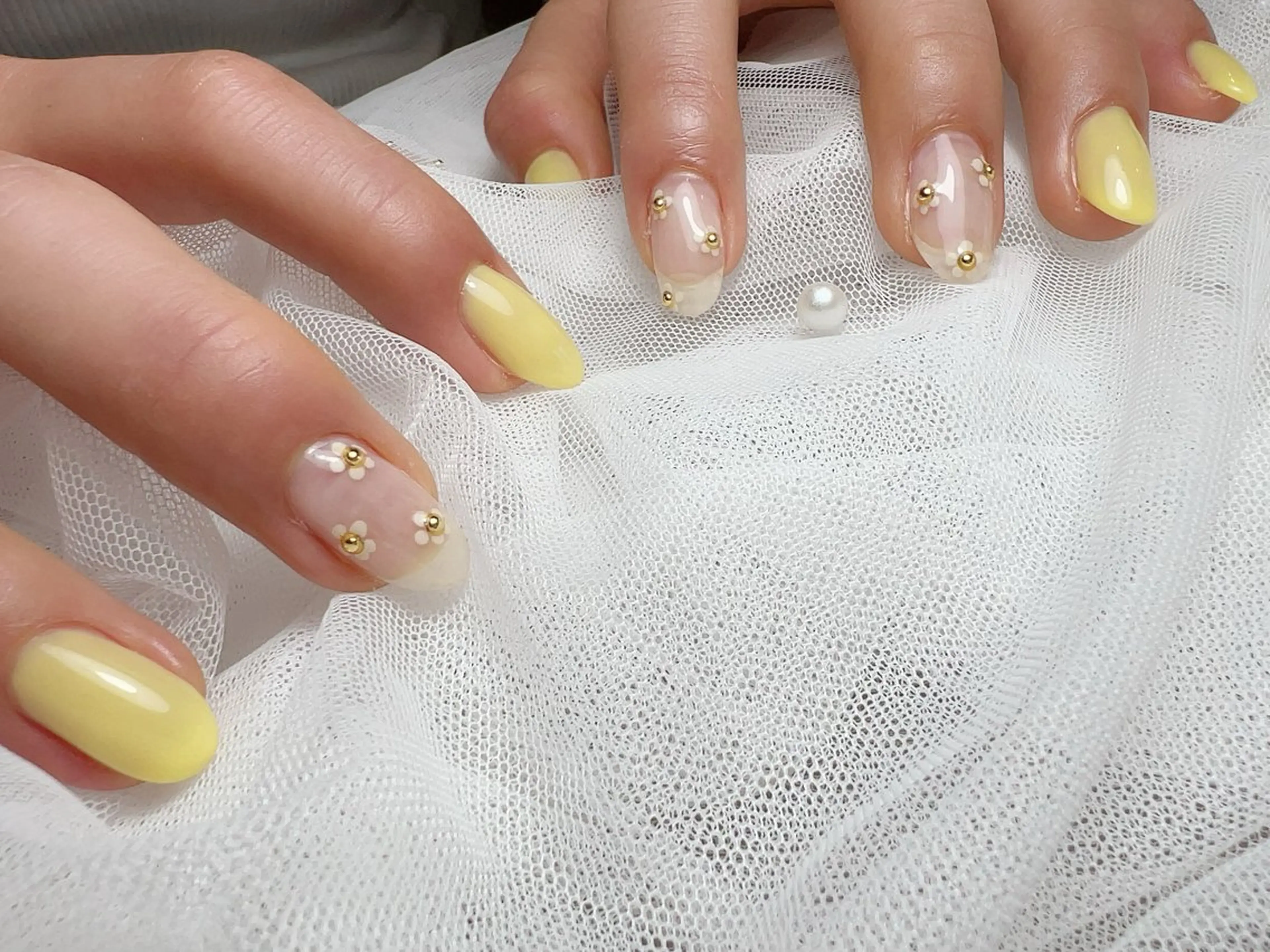 ネイル ハンドネイル 𝐑𝐞𝐯𝐢𝐨 ___堺市西区のマツエク・マツパデザイン