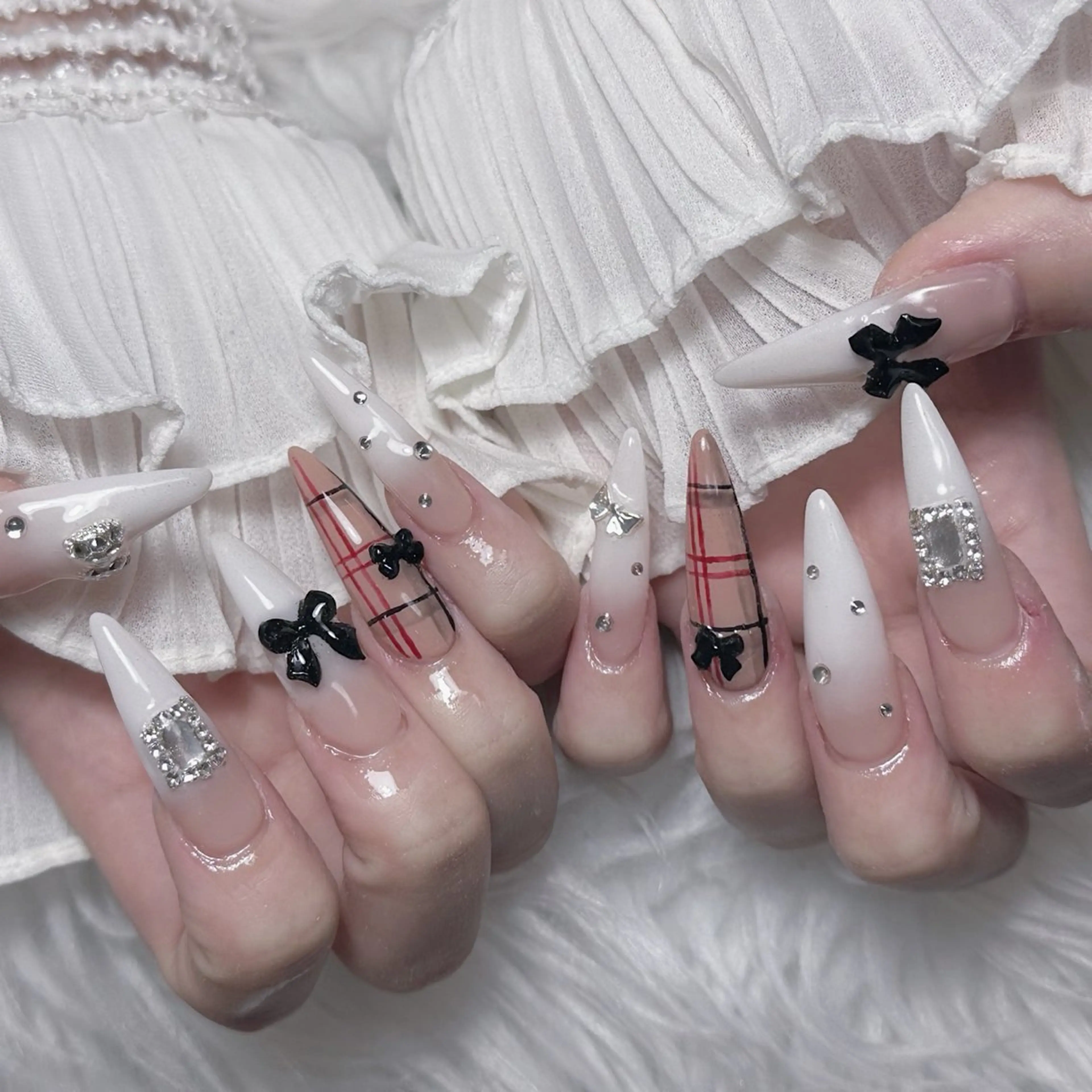 ネイル ハンドネイル 🤎Yun nail salon🤎のネイルデザイン