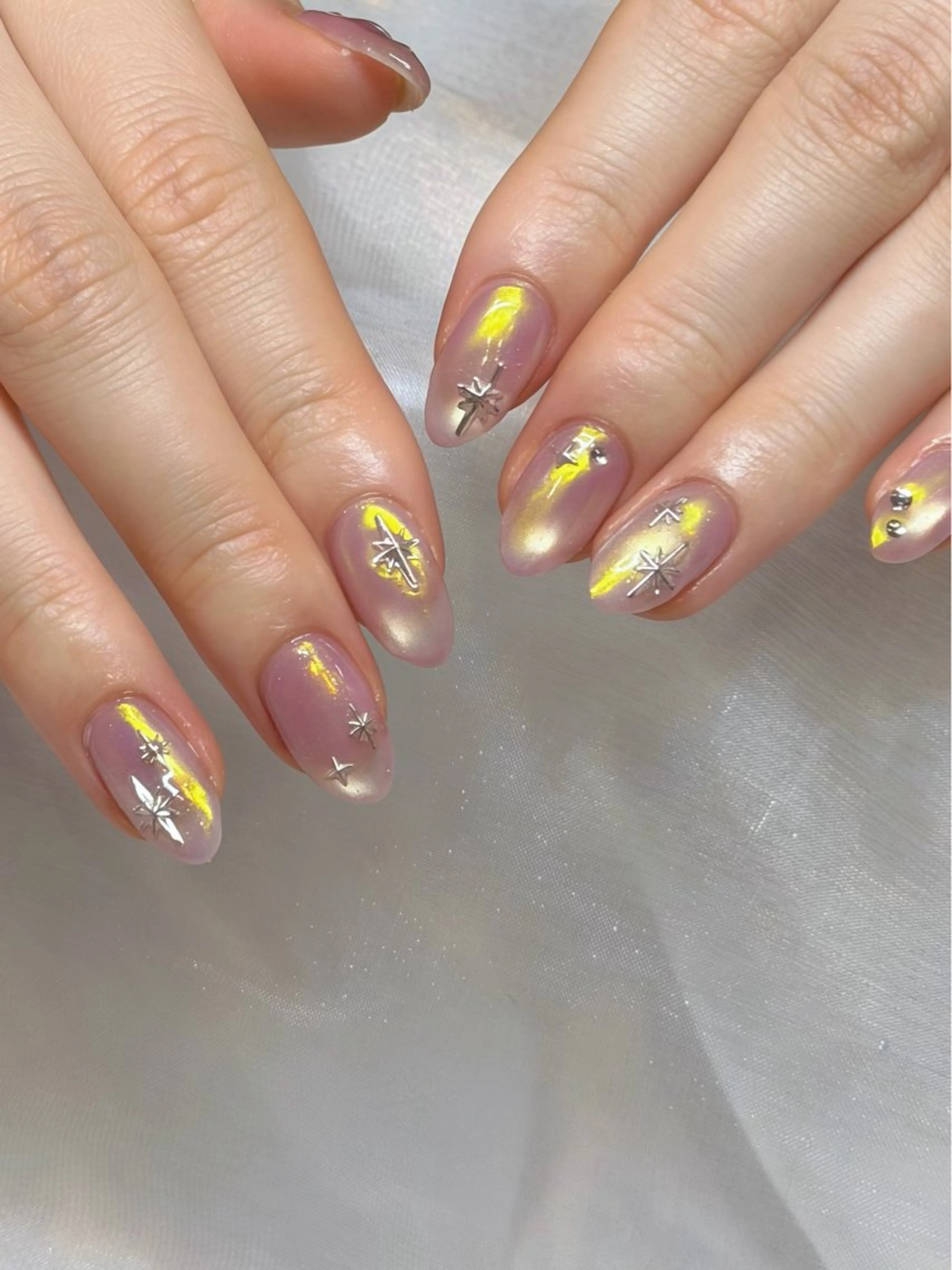 ネイル アートネイル nailsalon moe.所属・yume 大人ガーリーネイルのネイルデザイン