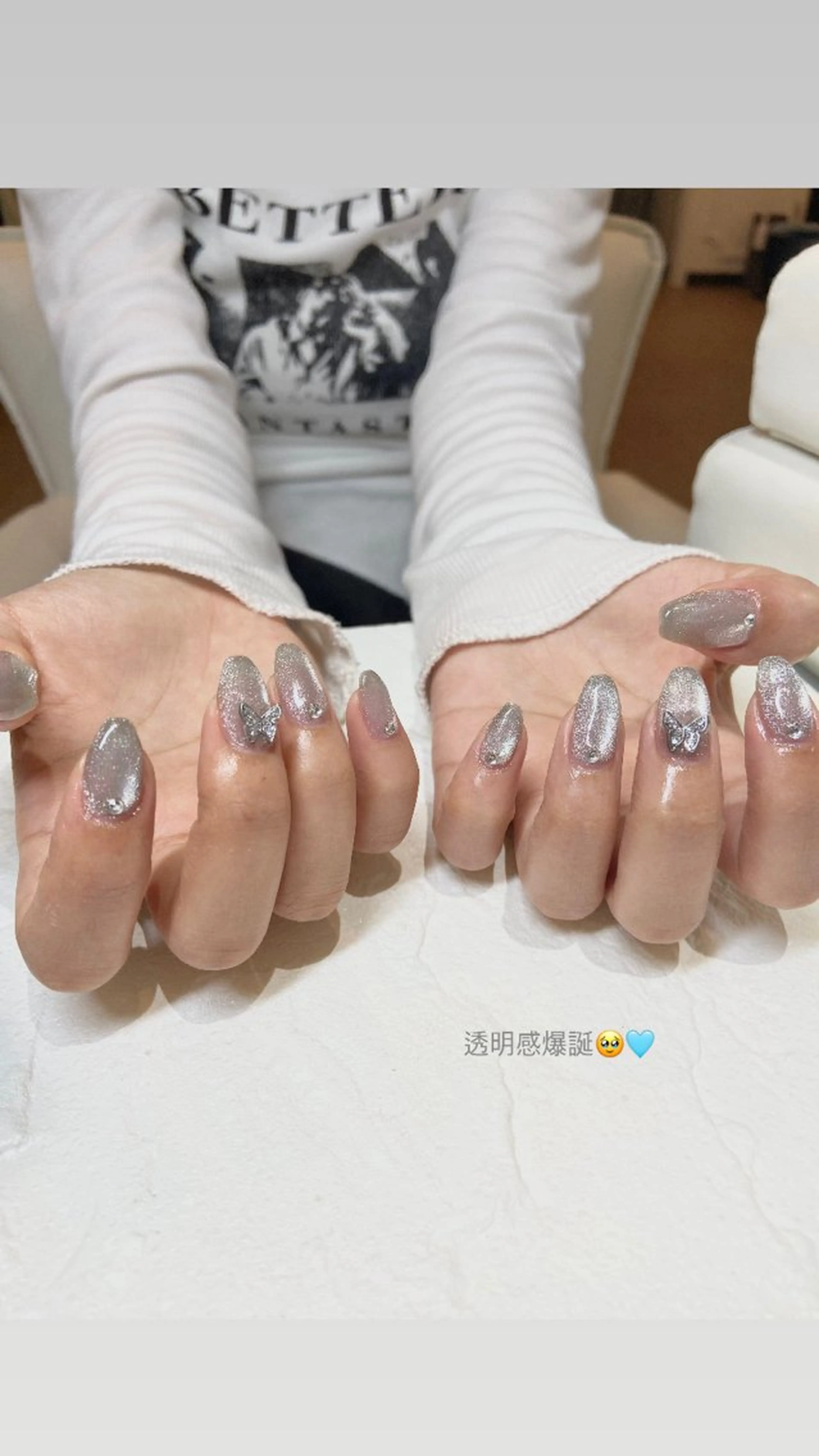 ネイル 氷ネイル・うるうるネイル キラキラネイル マグネットネイル ハンドネイル 🧸熊谷 かほ🧸のネイルデザイン