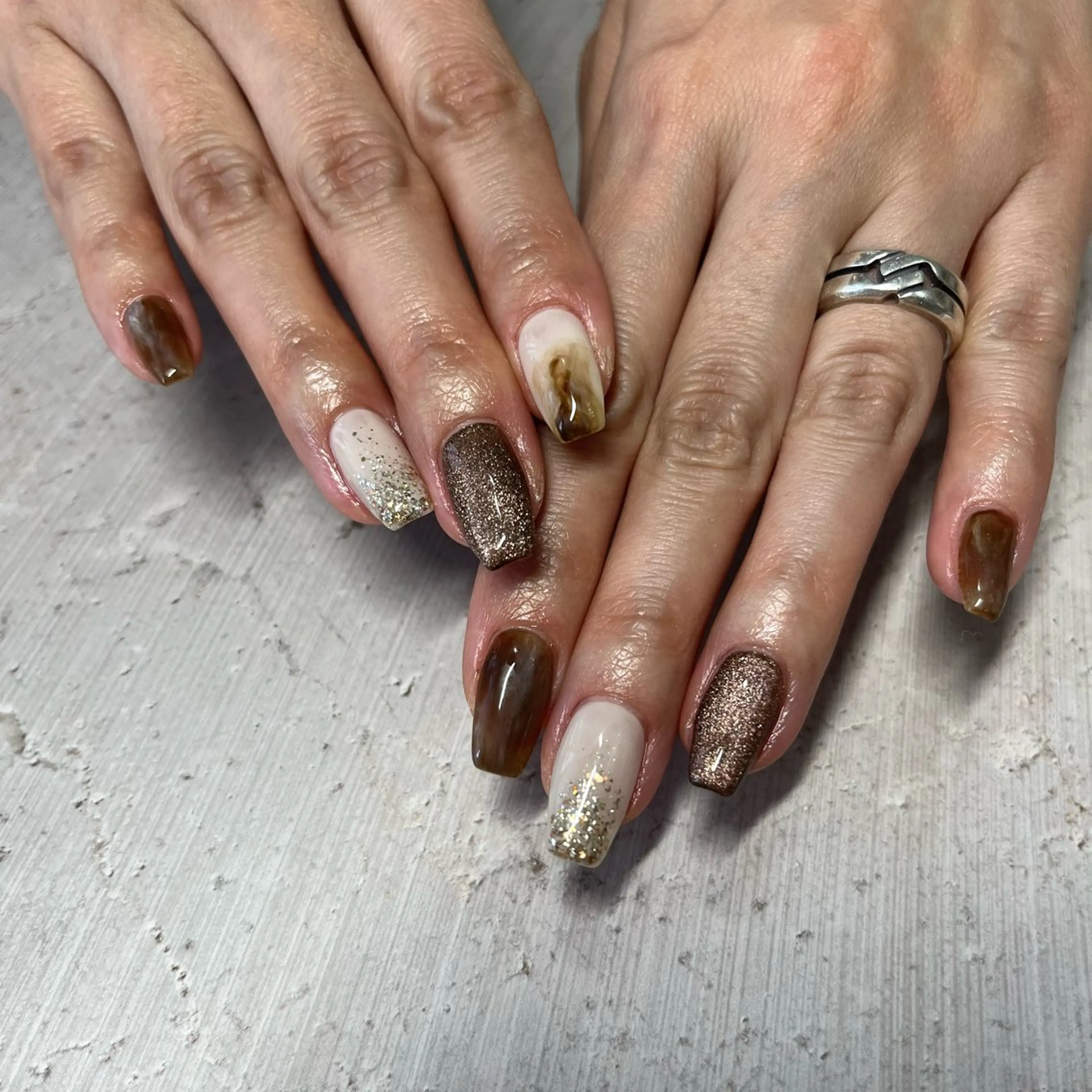 ネイル PALMNAIL所属・次田 春花のネイルデザイン