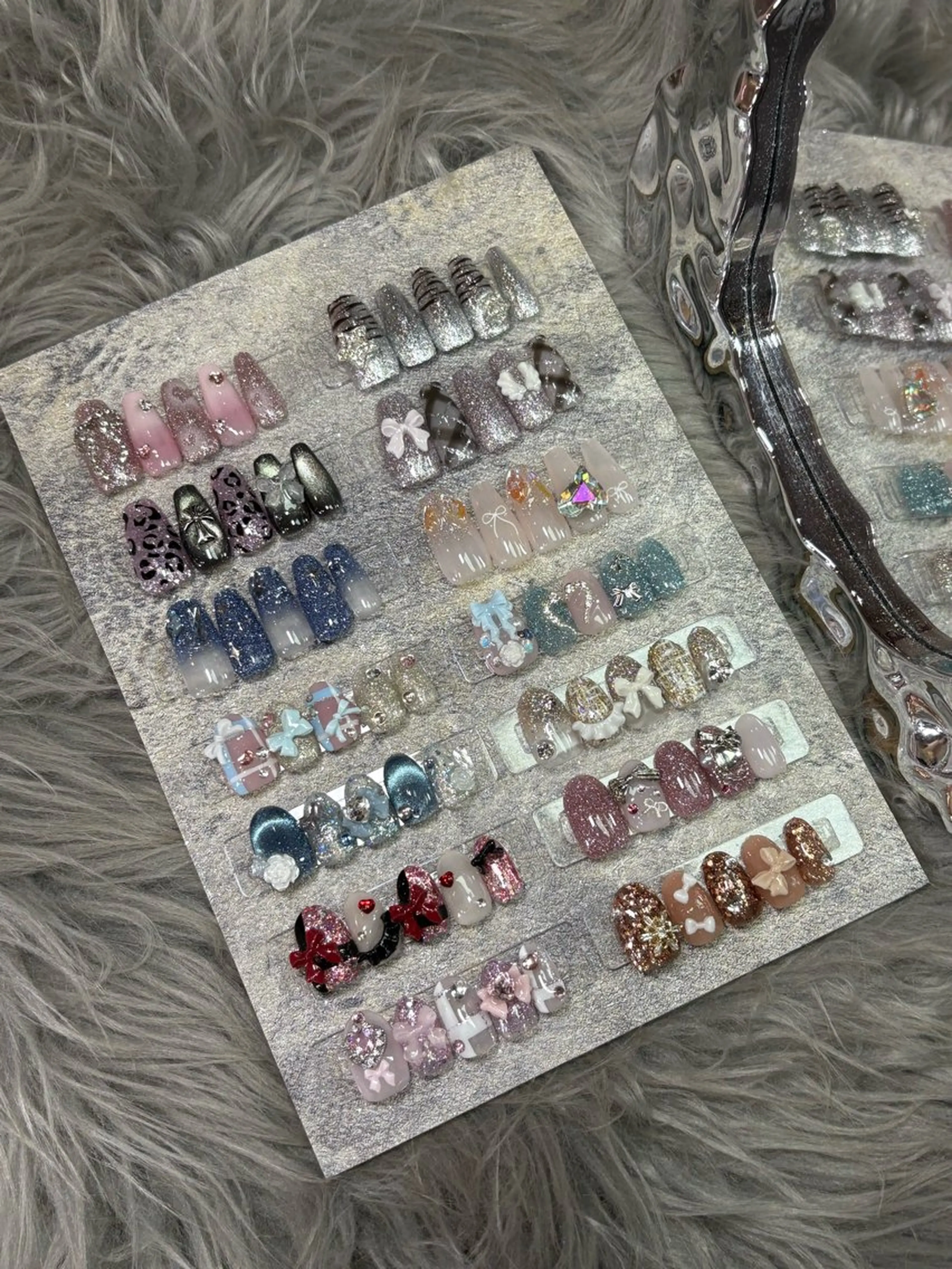 ネイル Dark honey スカルプ専門原宿店のネイルデザイン