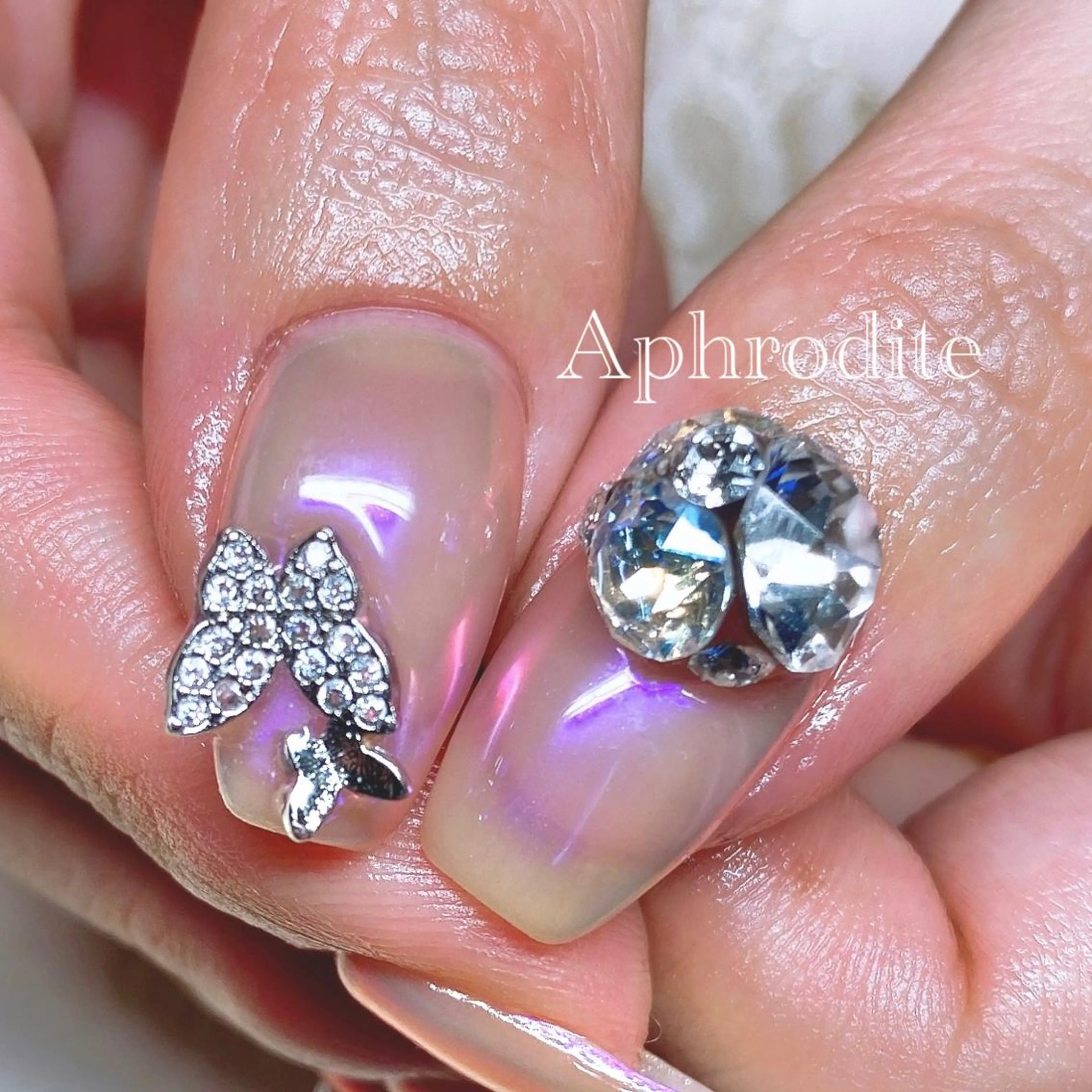 ネイル Aphrodite パラジェル認定サロンのネイルデザイン