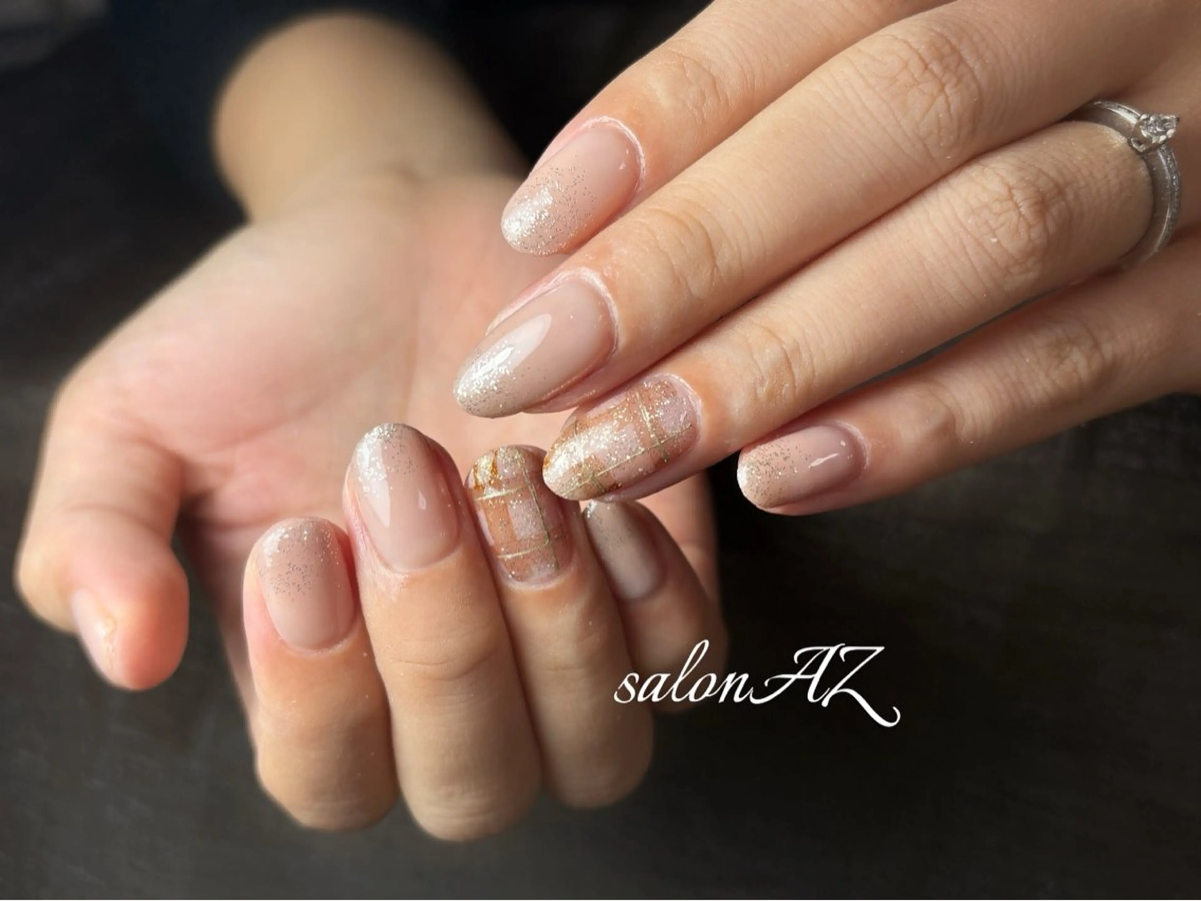 ネイル アートネイル 長さ出し フットネイル フレンチネイル ジェルネイル ハンドネイル salon AZのネイルデザイン