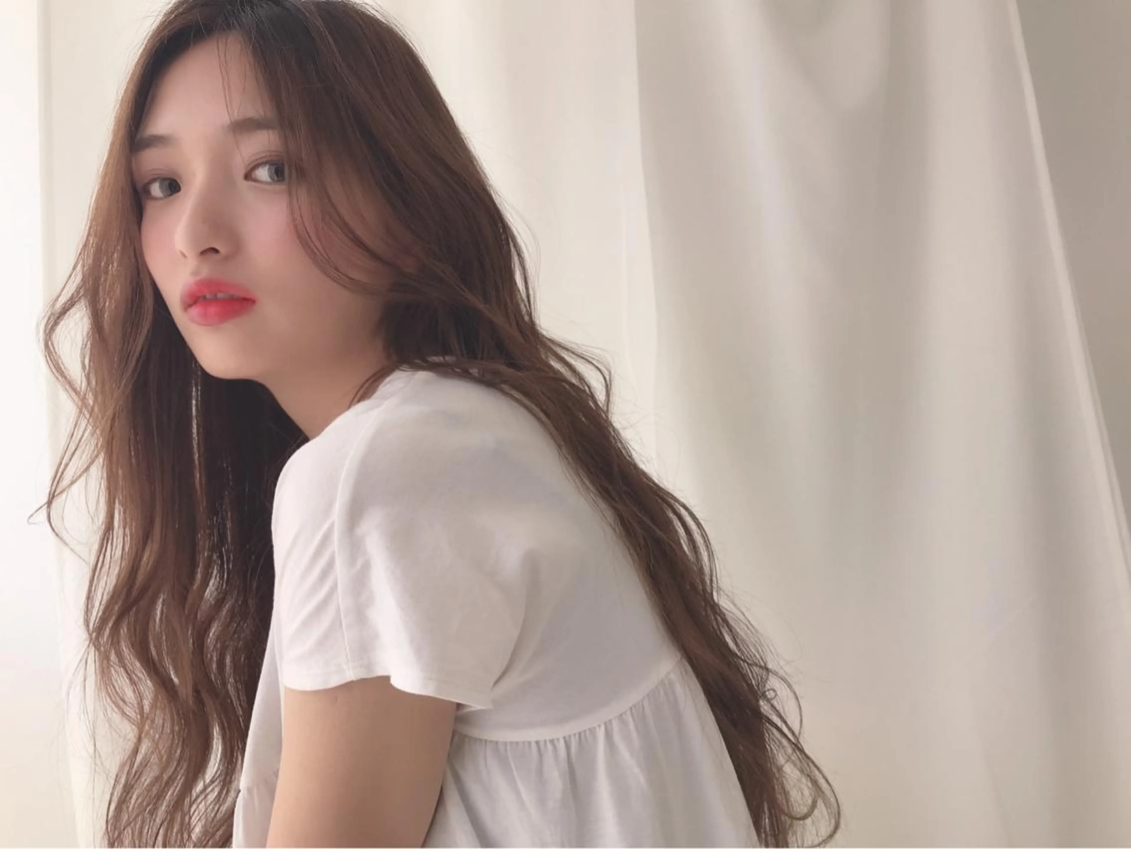 ロング カラー パーマ ヘアアレンジ メンズ キッズ ネイル マツエク・マツパ アイブロウ カラーソムリエ認定 茶屋町Eir岩本のヘアスタイル