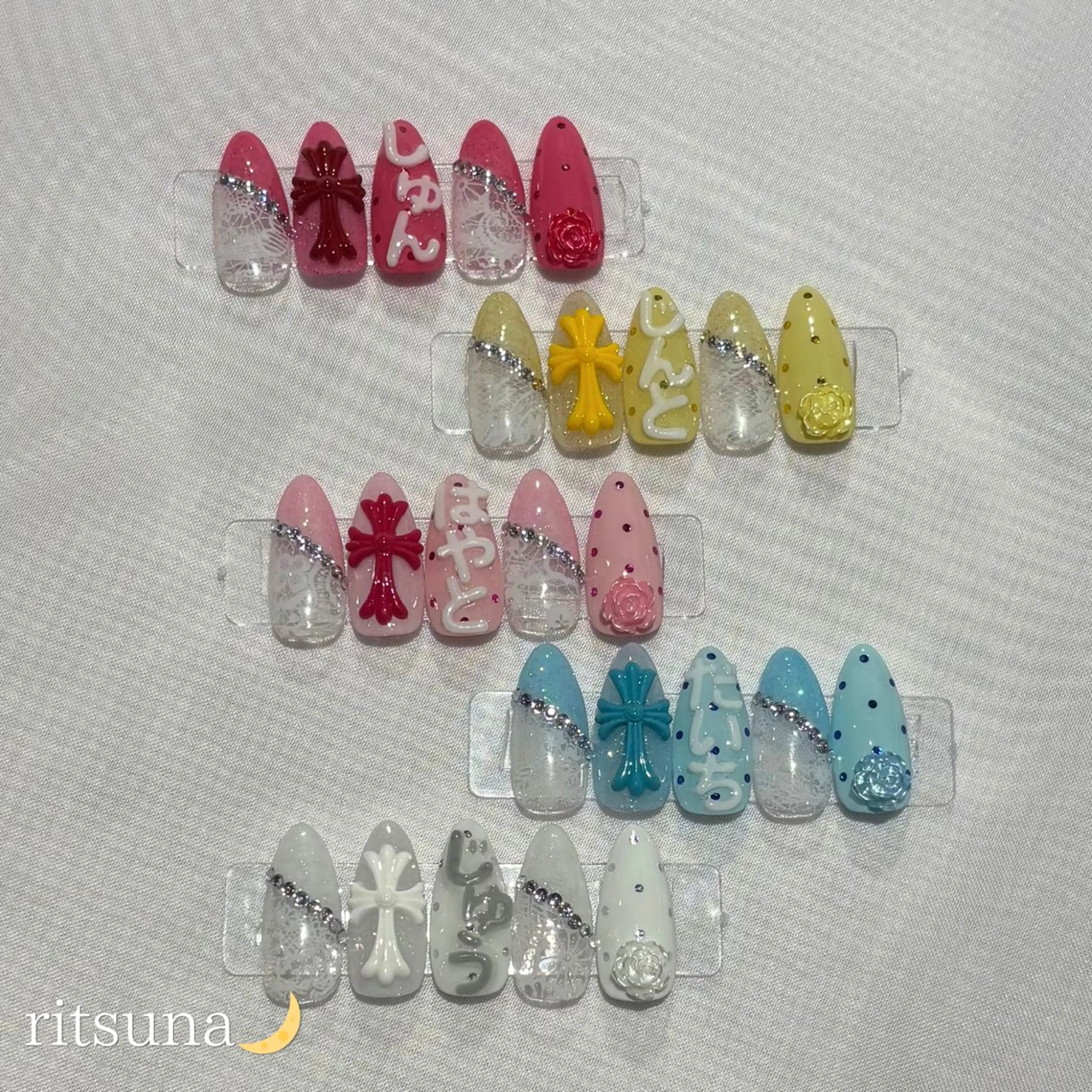 ドルオタさんのための！人気のクロムパーツを使った推し活デザイン✝️🤍💙🩷💛❤️(オフ込み)名前変更・色変更◎の写真