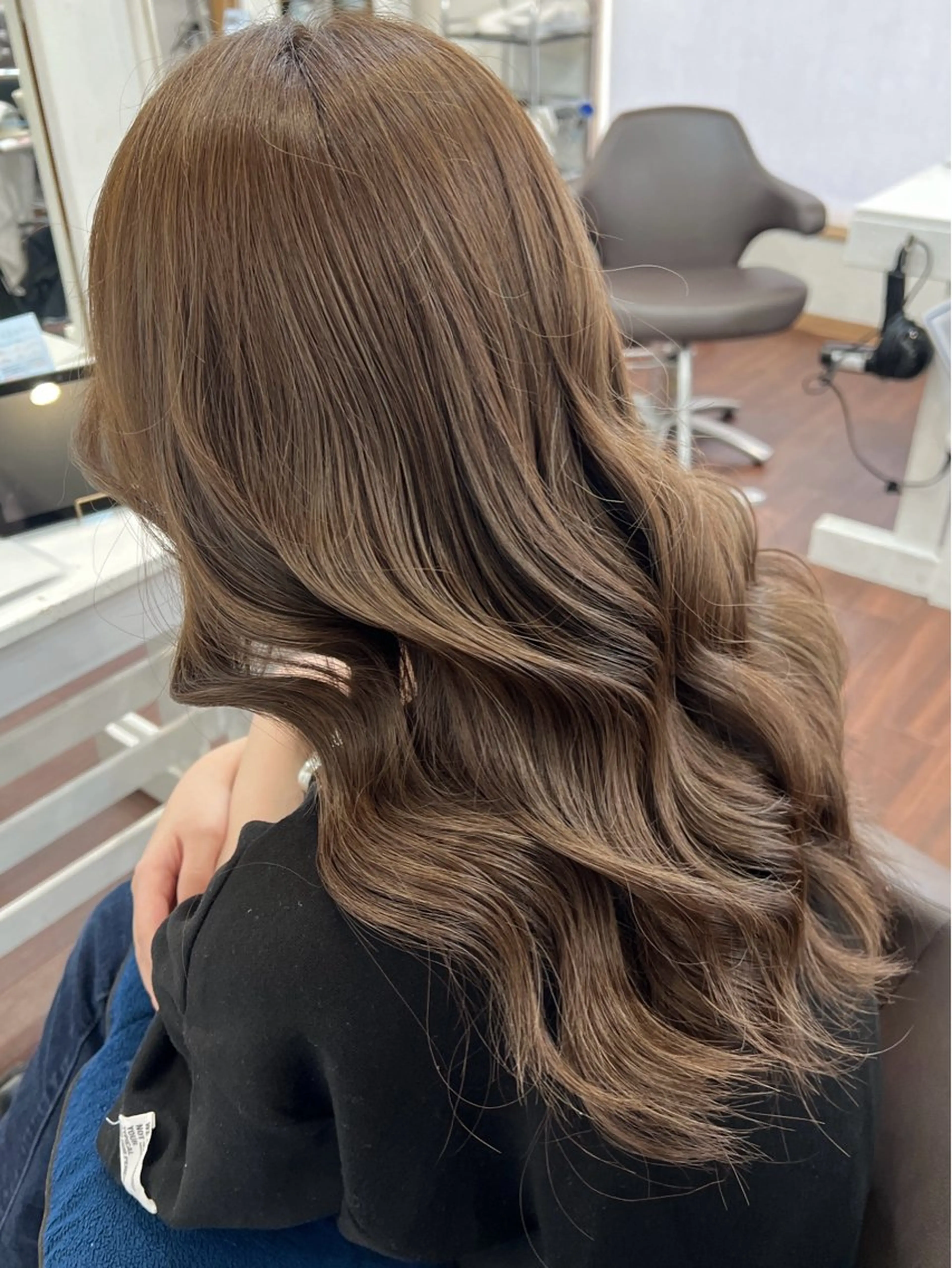 セミロング カラー   AYARIのヘアスタイル