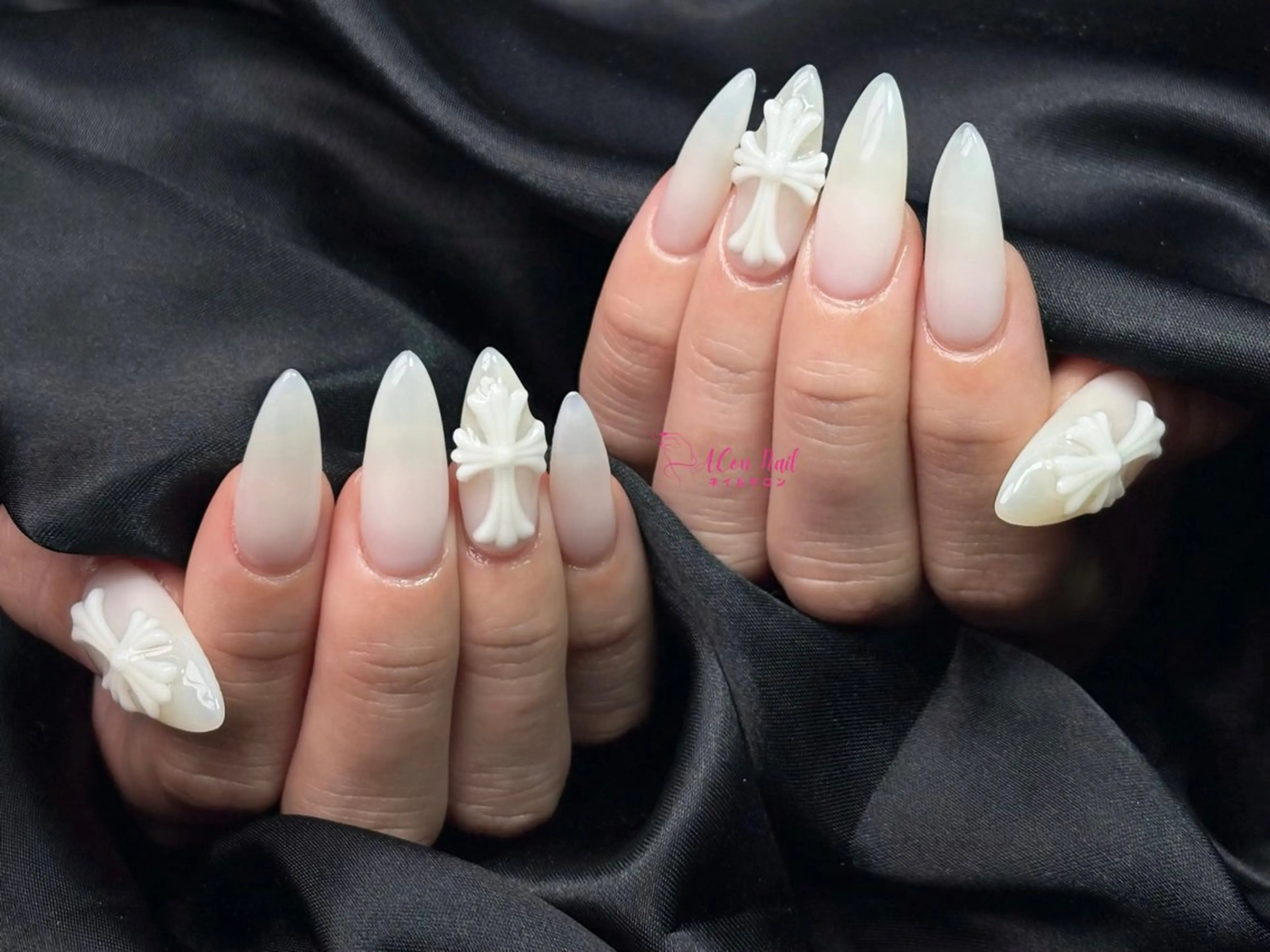 ネイル 桜ネイル 長さ出し フラワーネイル フレンチネイル ジェルネイル ハンドネイル ACon NailSalonのネイルデザイン