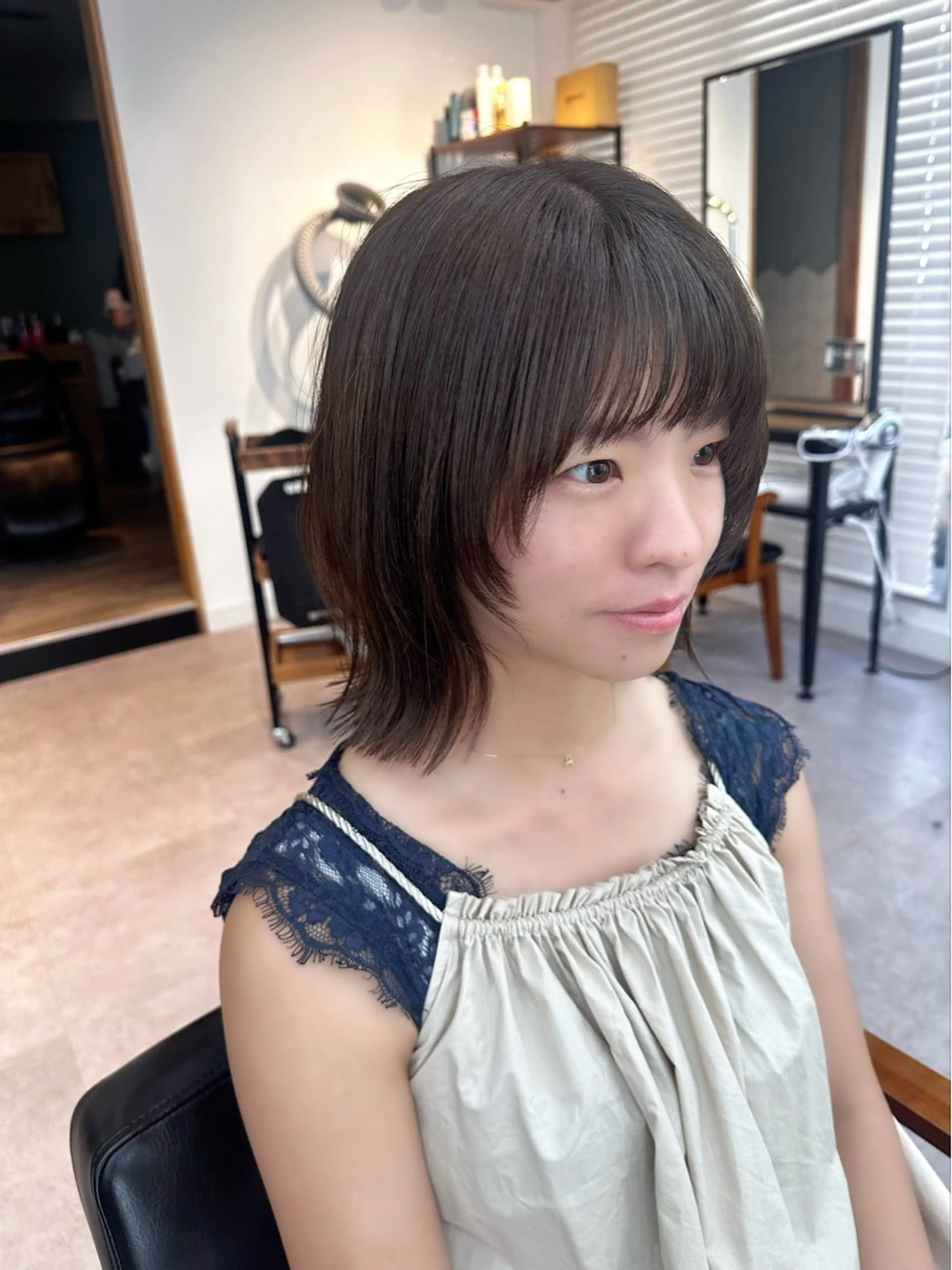 ミディアム カラー パーマ ヘアアレンジ メンズ キッズ レイヤーカット／顔周 りカット/縮毛矯正のヘアスタイル