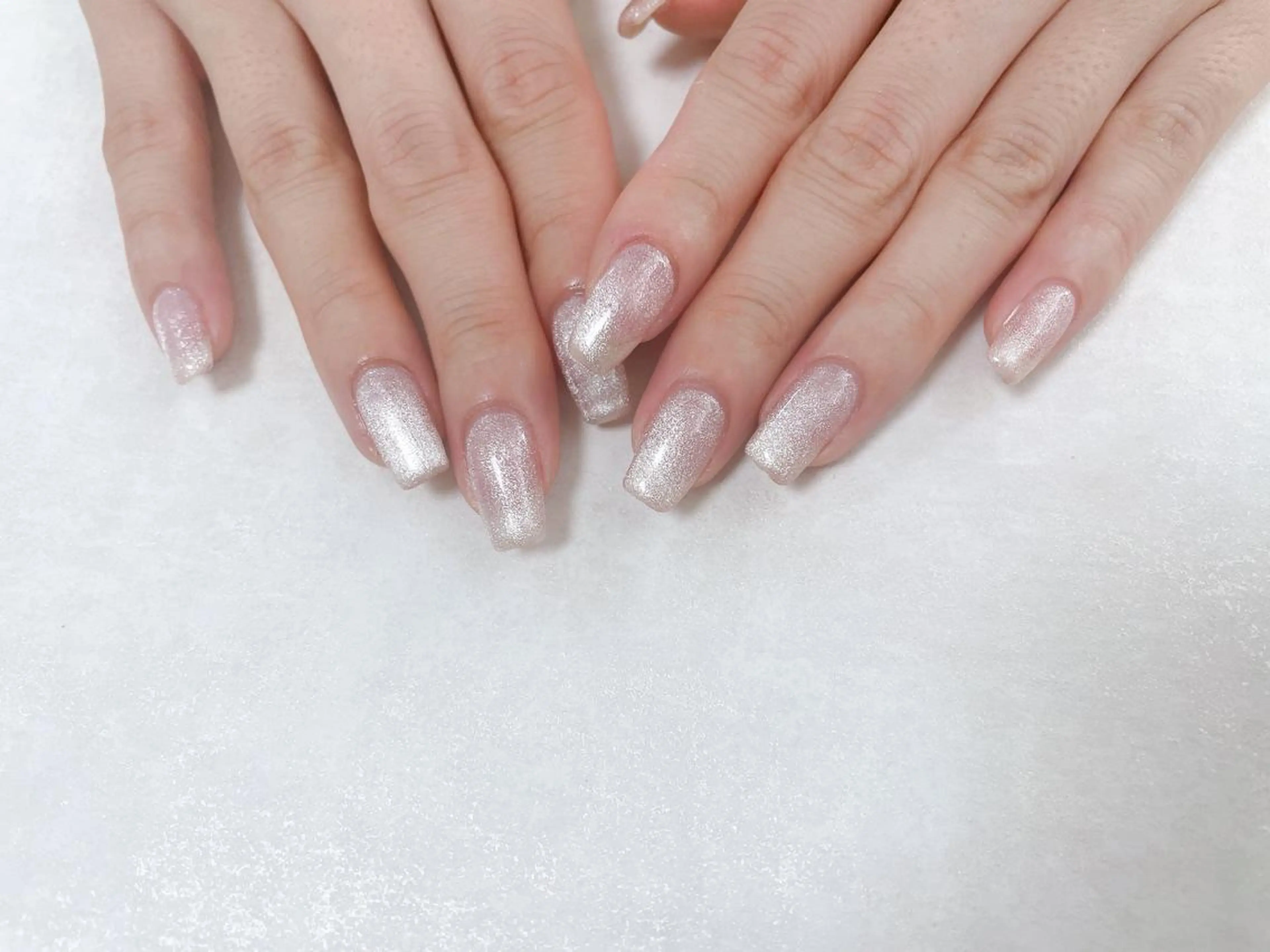 ネイル オーロラネイル フラワーネイル フットネイル フレンチネイル ジェルネイル ハンドネイル mogunail &blowのネイルデザイン