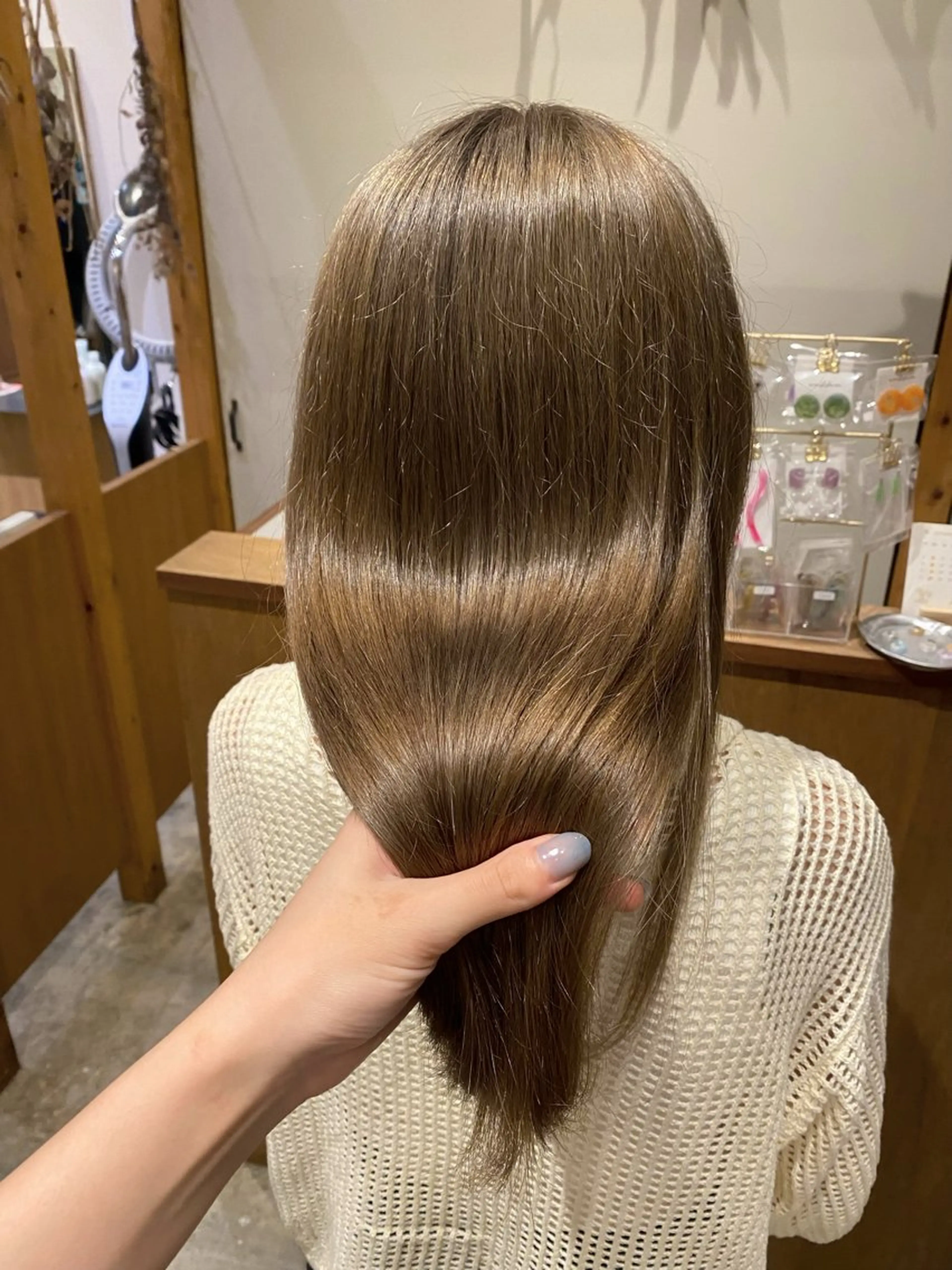 ロング カラー カット ヘアカラー トリートメント ENIF ヤマグチアツコのヘアスタイル