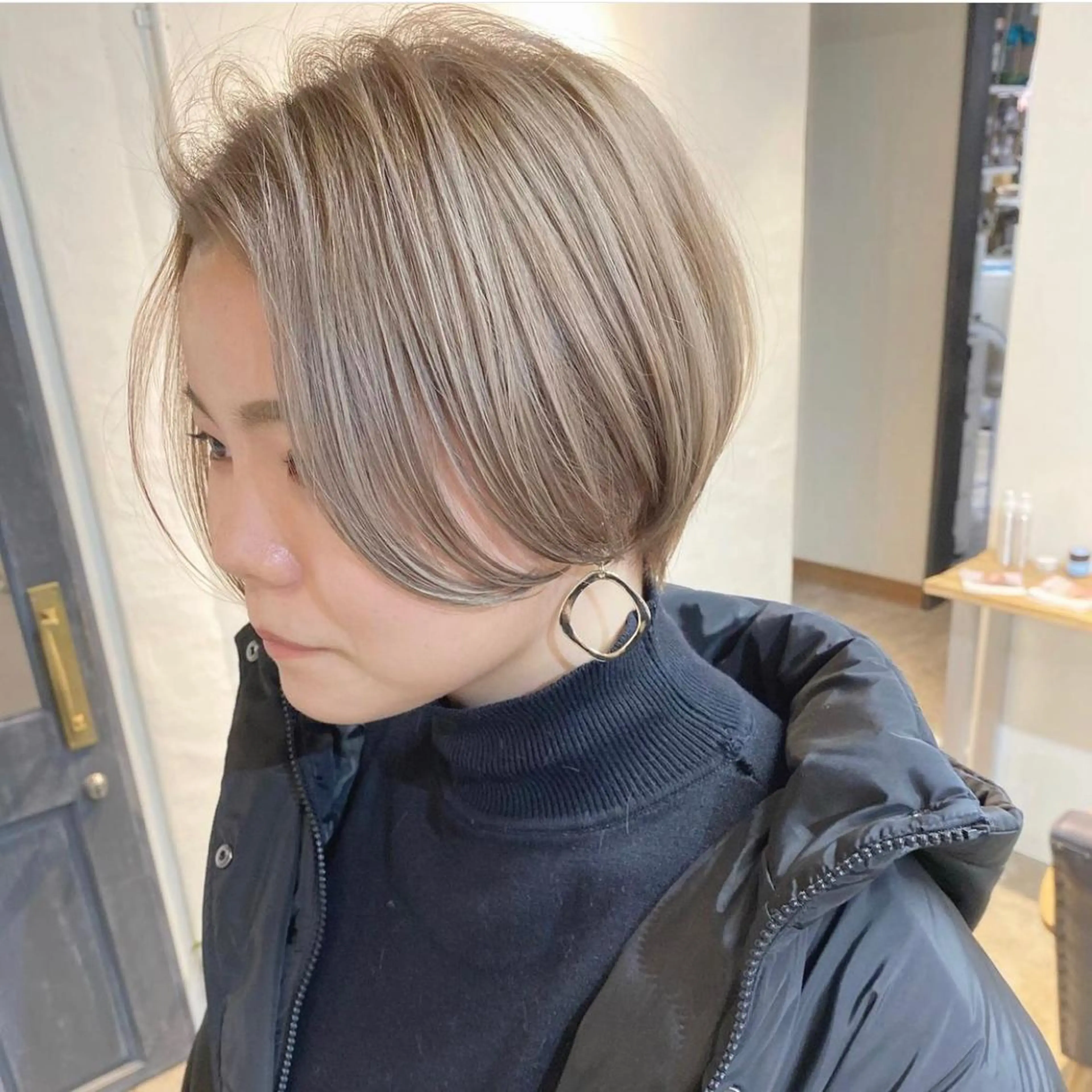 【2回目の方限定】カット＋ハイケアブリーチ＋イルミナカラー＋2stepトリートメントの写真