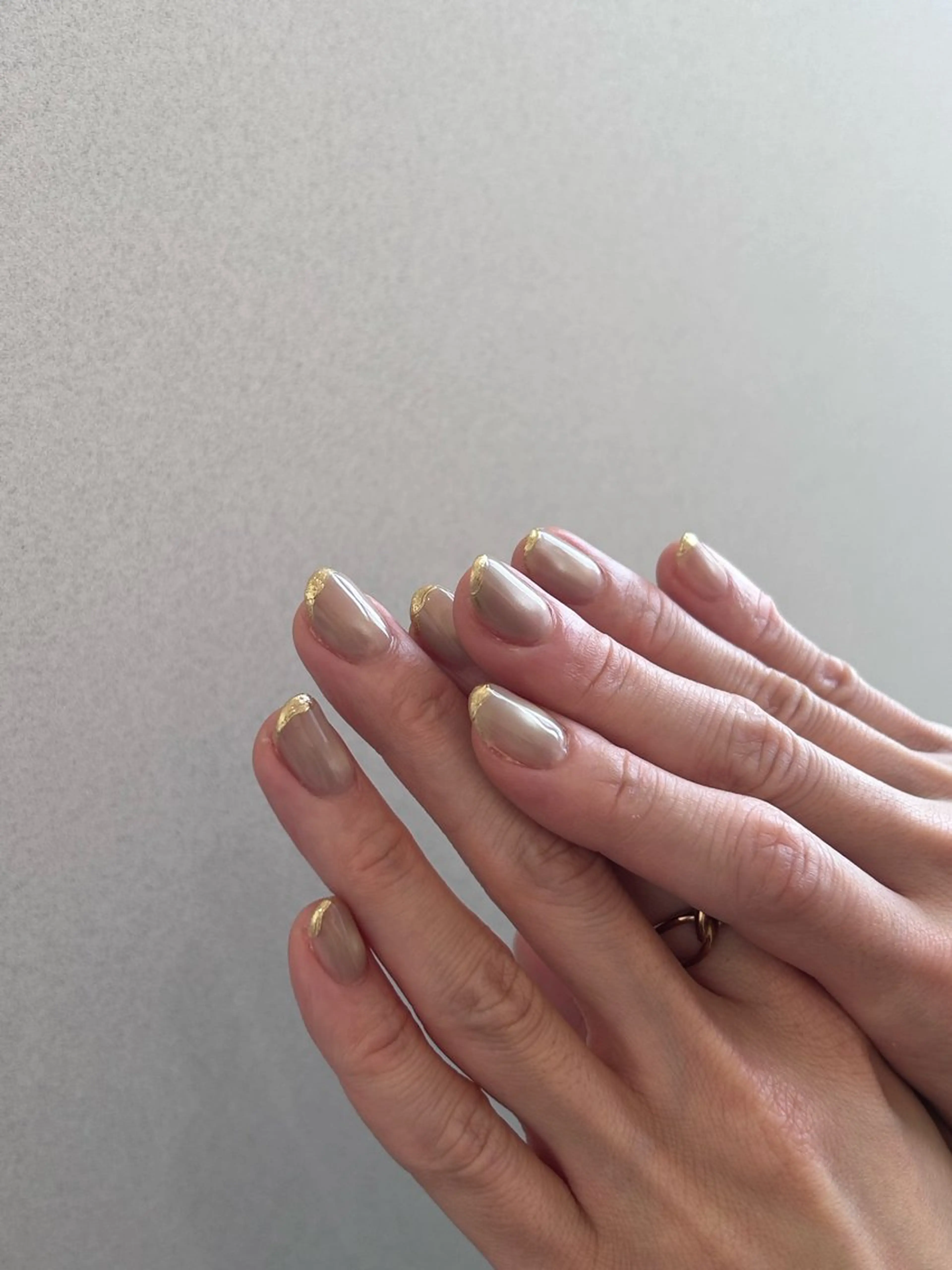 ネイル ミラーネイル ハンドネイル Yarm As Etelのネイルデザイン