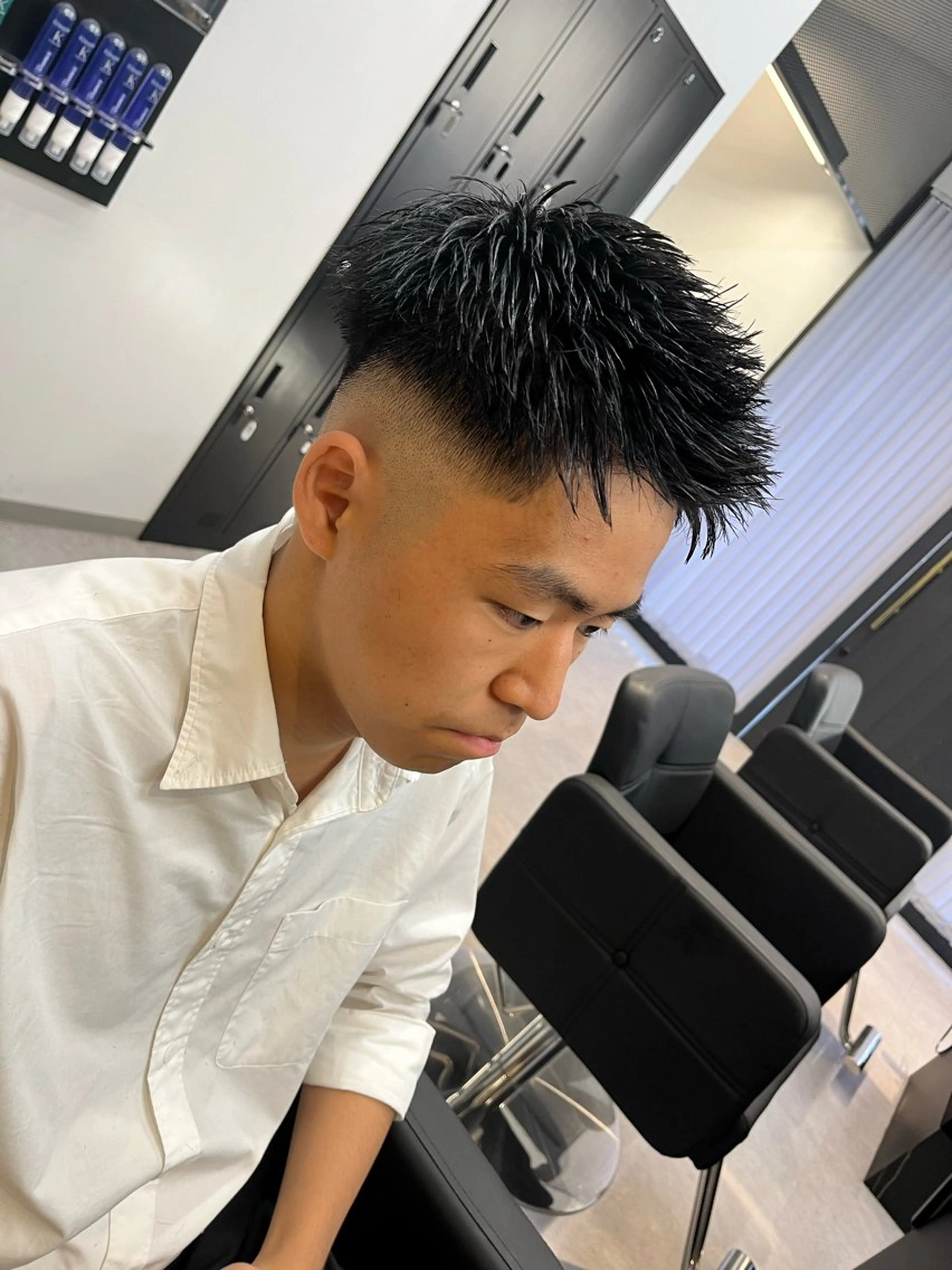 ショート ヘアアレンジ メンズ フェードカット モヒカン スキンフェード カット men'slapis YUTOのヘアスタイル