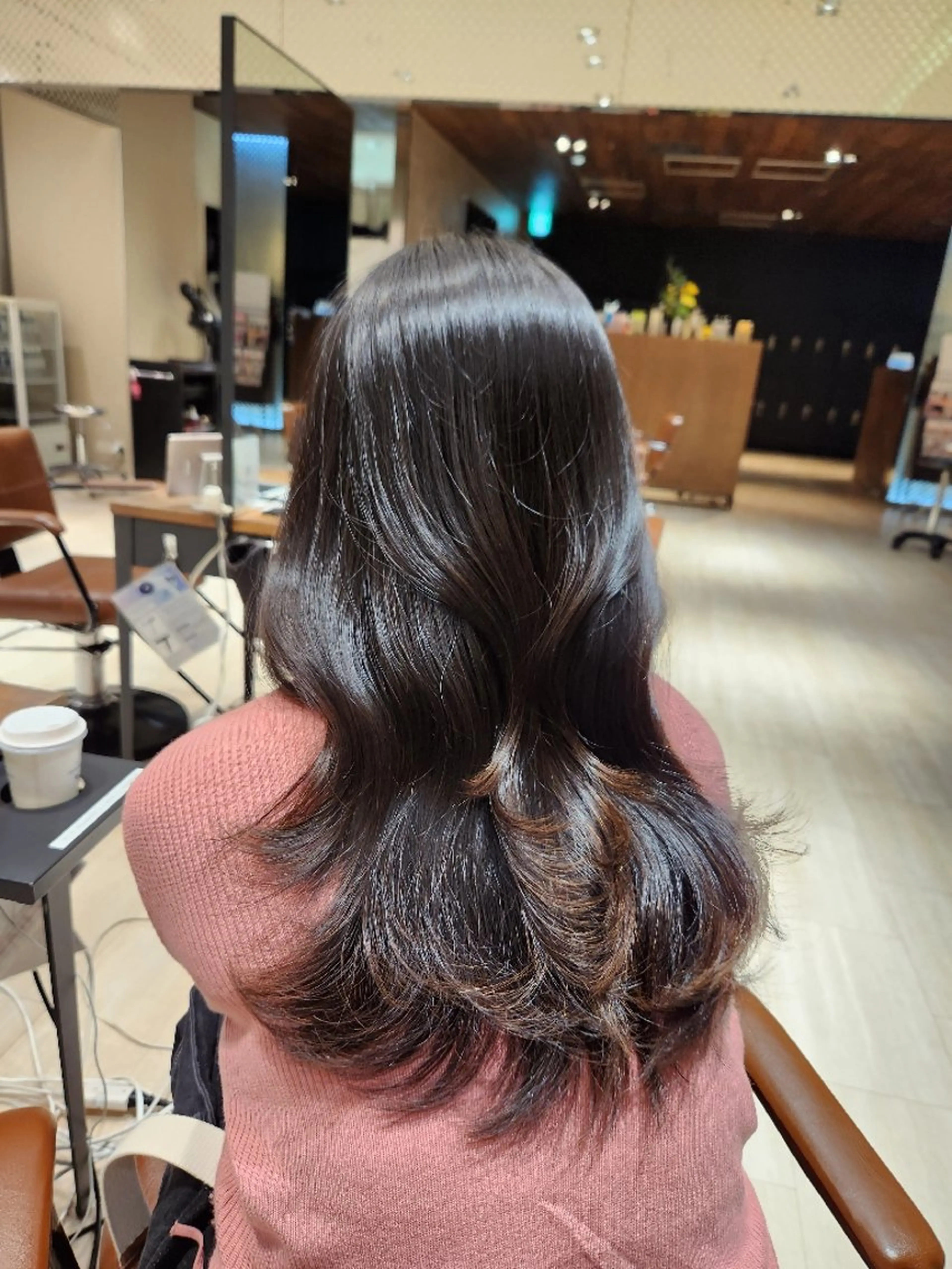 セミロング カラー Nanako。/韓国 ハッシュカットのヘアスタイル