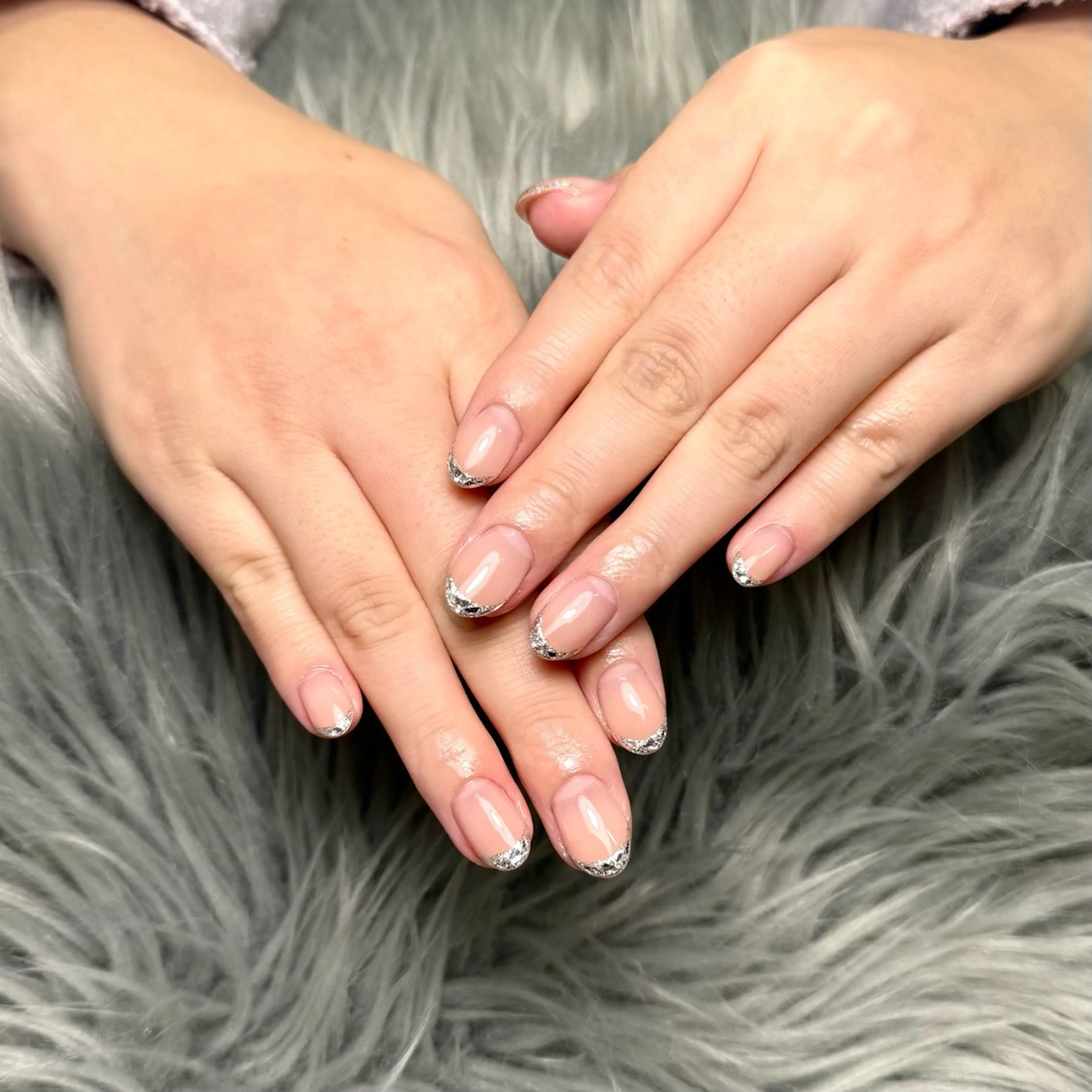 ネイル フレンチネイル ガラスフレンチ キラキラネイル マグネットネイル ハンドネイル nail salon h🎀小夏のネイルデザイン