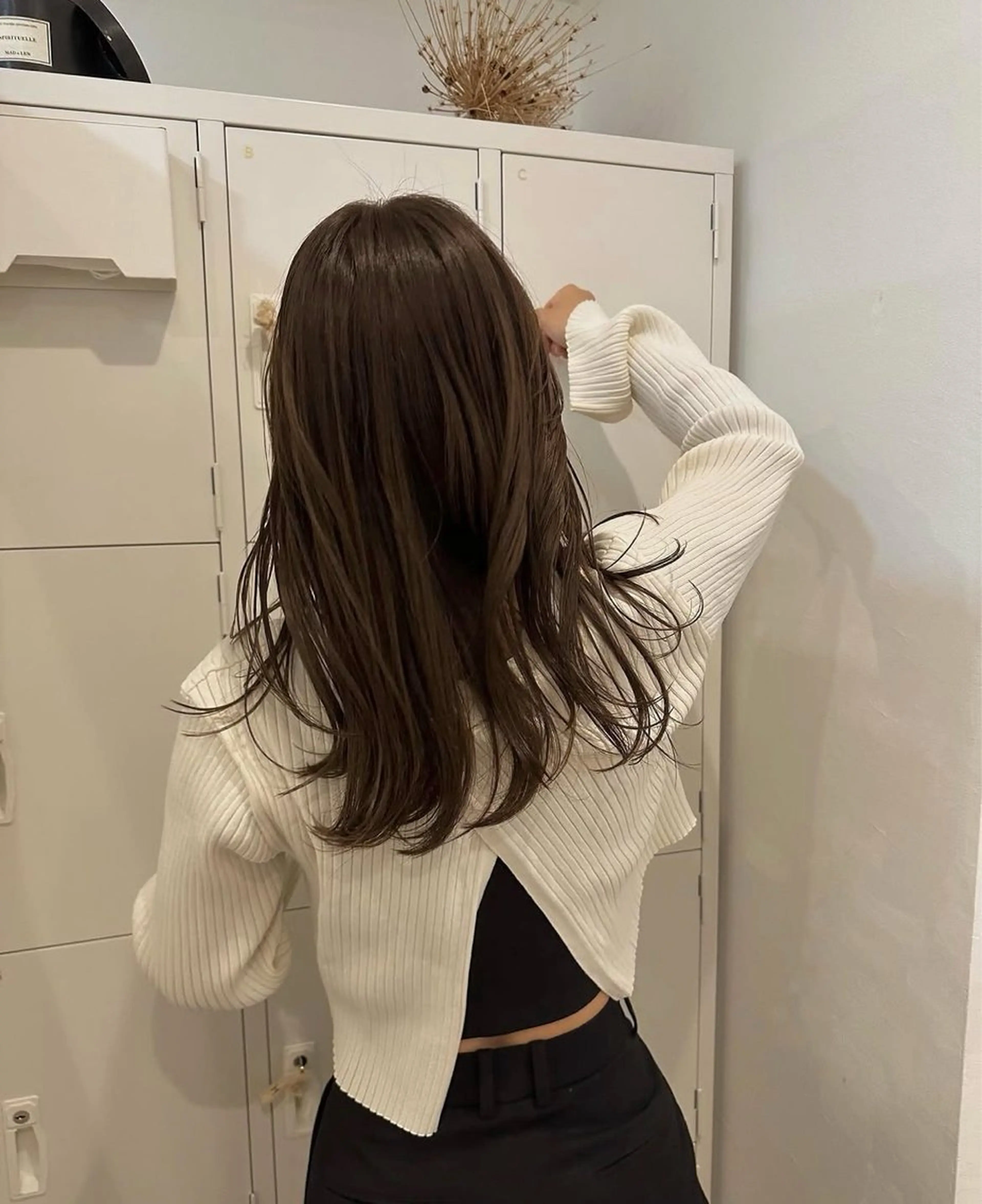 ロング カラー カット ヘアカラー H女性専用サロン梅田所属・伊澤 紗弥のヘアスタイル