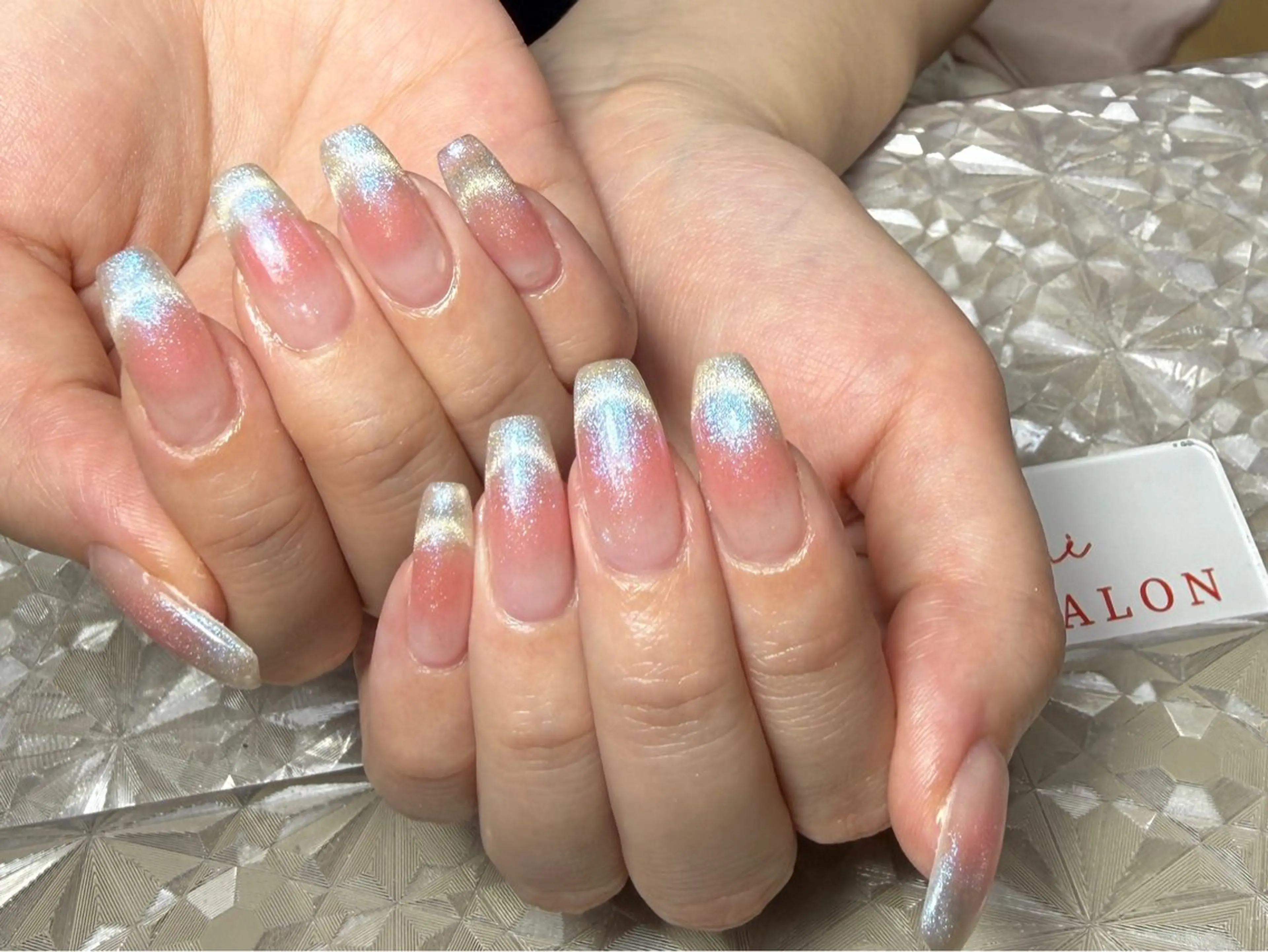 ネイル アートネイル フレンチネイル ジェルネイル グラデーション 韓国ネイル ハンドネイル 💕鈴木ユリ パラジェル/オフ無料のネイルデザイン