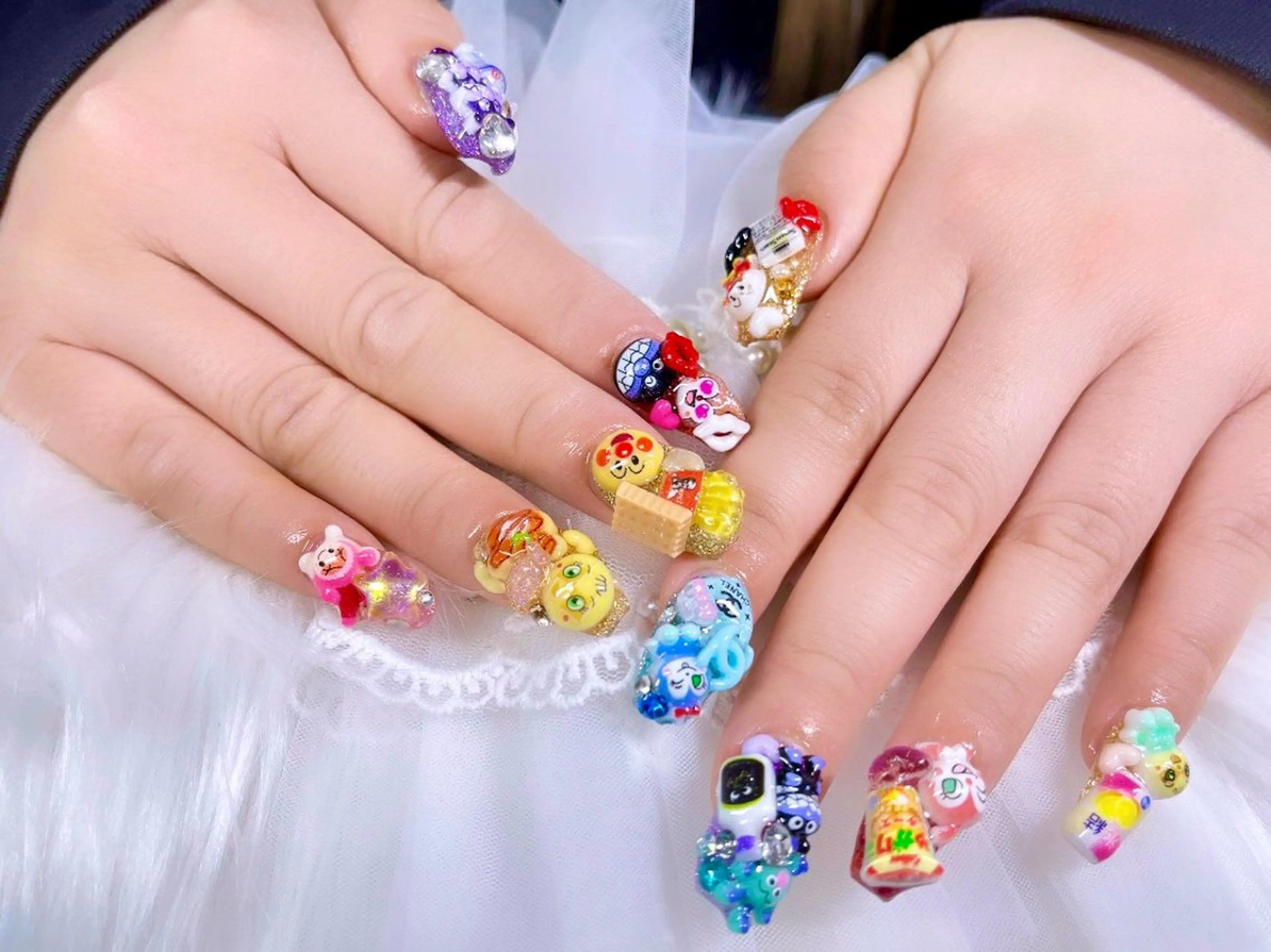 ネイル ハンドネイル Welina ♡♡のネイルデザイン