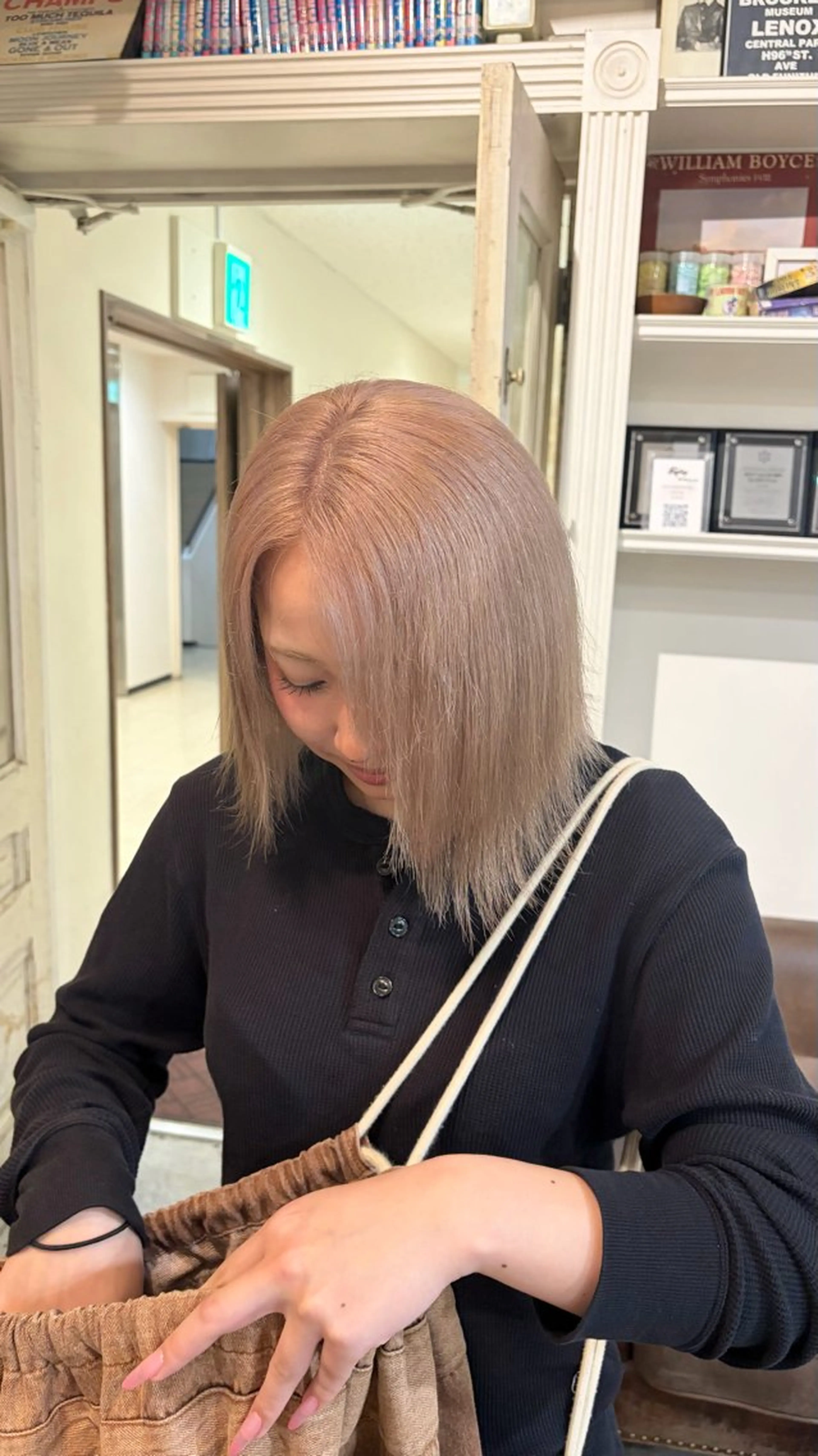 カラー ヘアカラー トリートメント 北川 茉奈のヘアスタイル