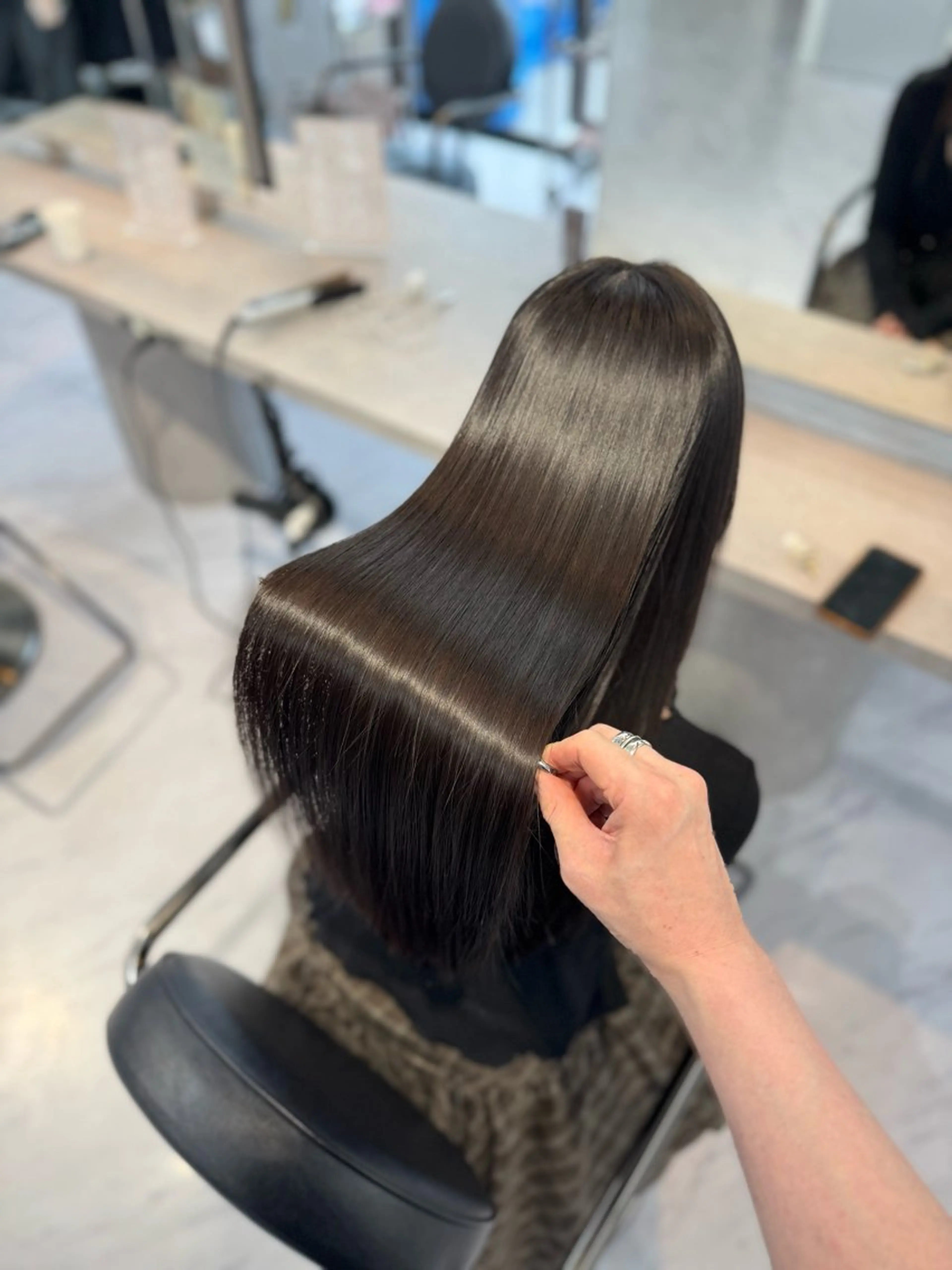 ロング 野口聖矢/縮毛矯正 髪質改善/ViVIEのヘアスタイル