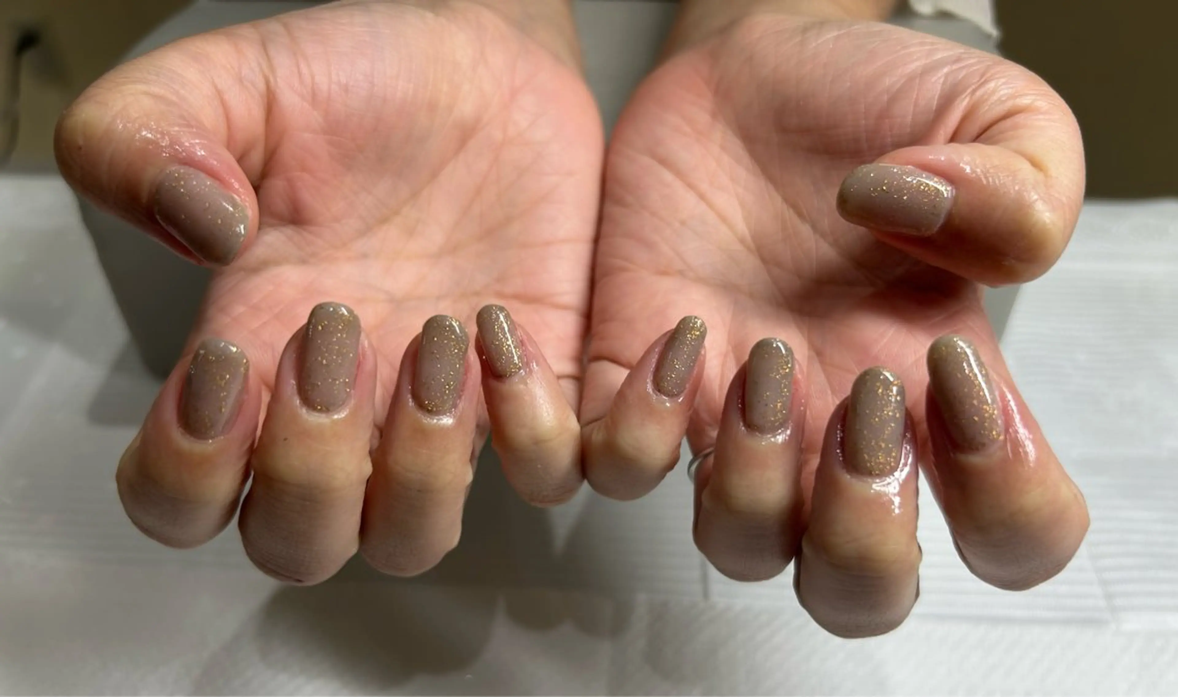 ネイル キラキラネイル ワンカラーネイル 北千住 田中ひよりのネイルデザイン