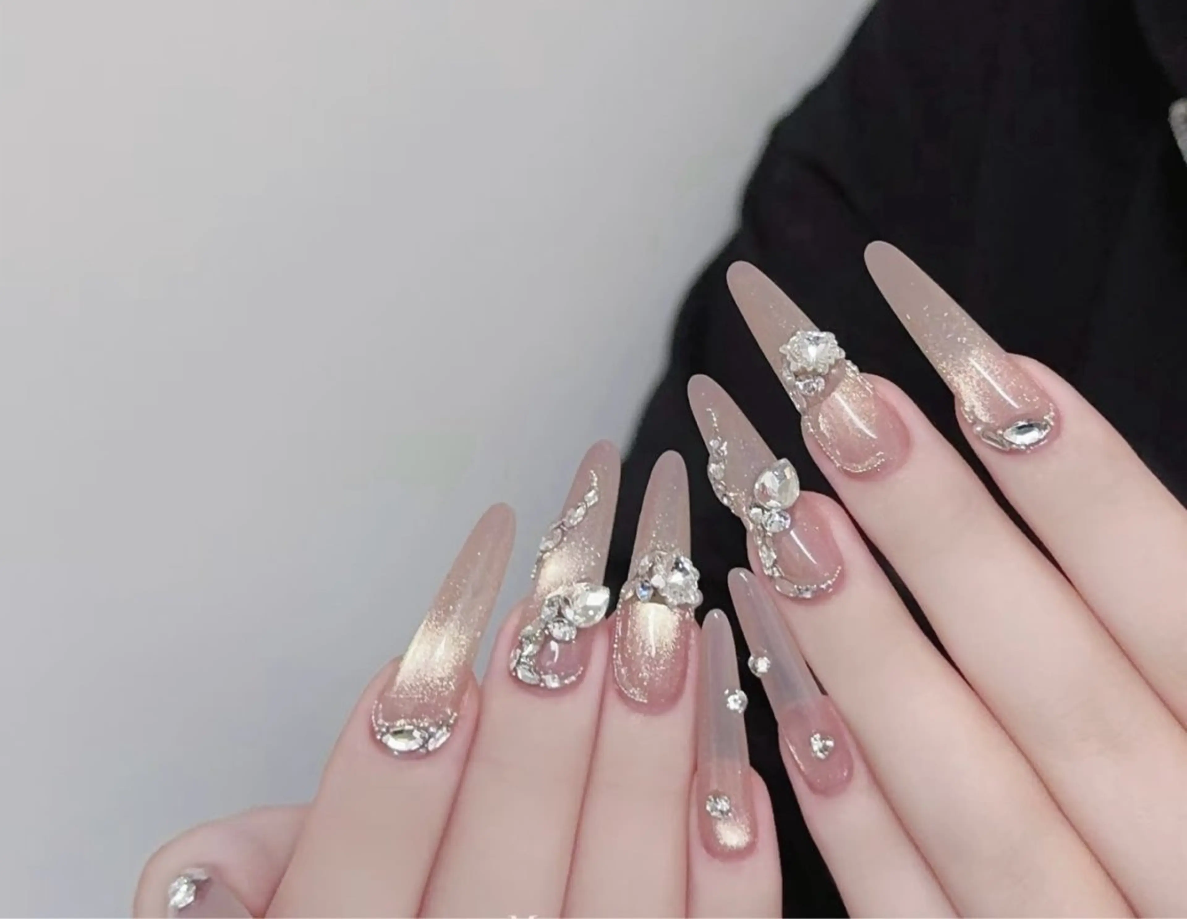 ネイル ハンドネイル Luvia Ginzaのネイルデザイン