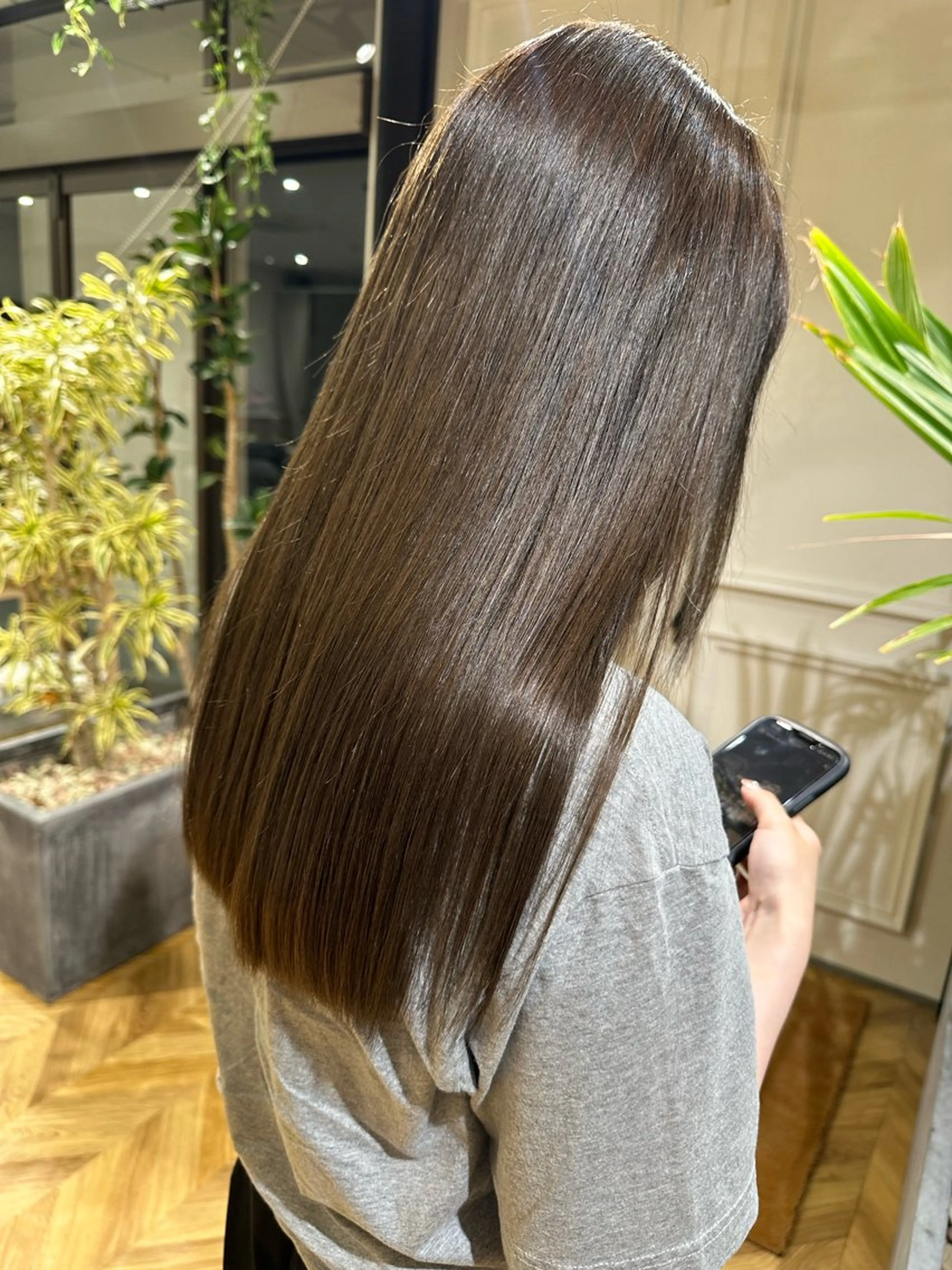 🎀 cut + ストレート縮毛矯正+トリートメント 【40%off】の写真