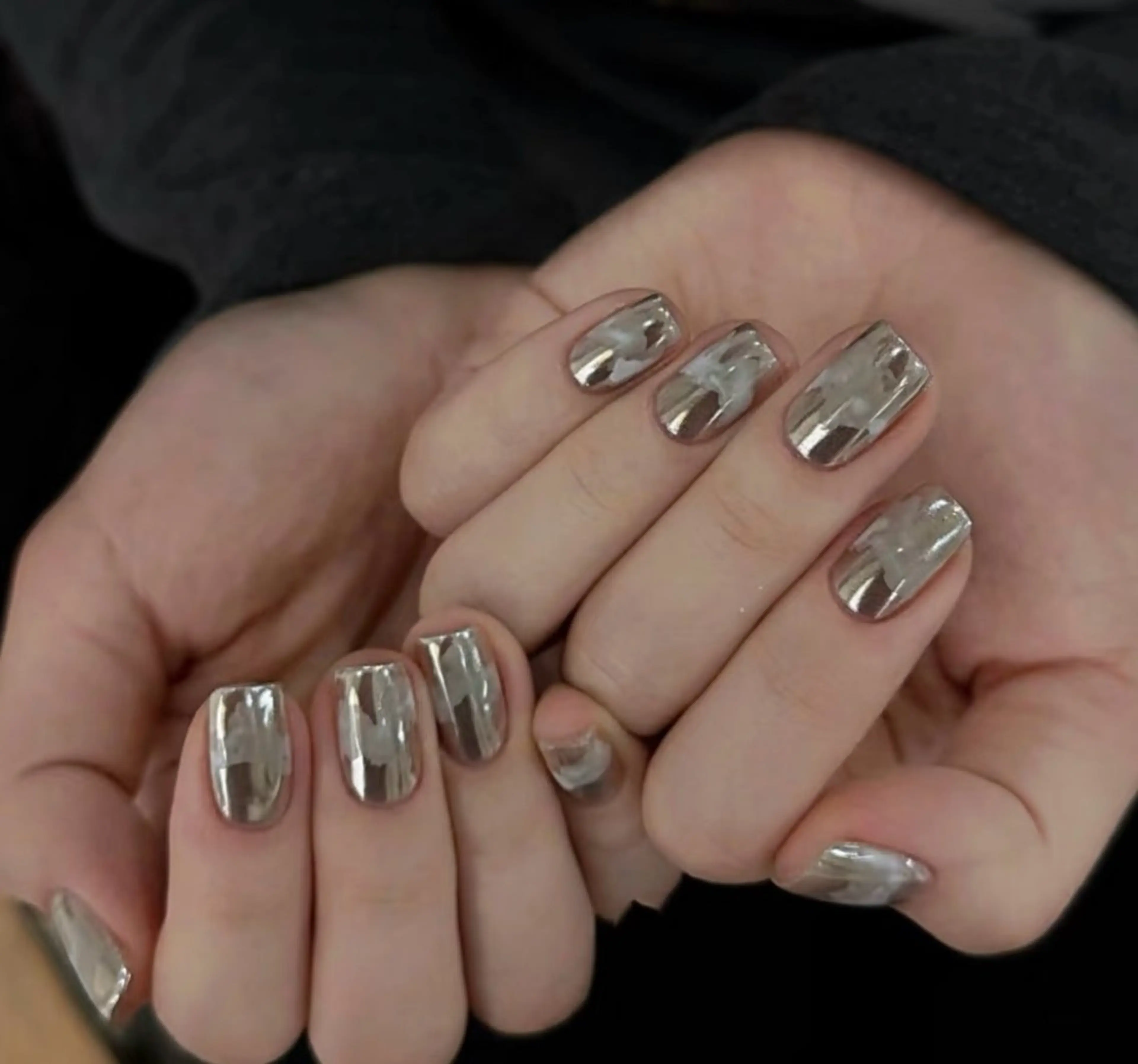 ネイル hello.nail所属・Horie 雪のネイルデザイン