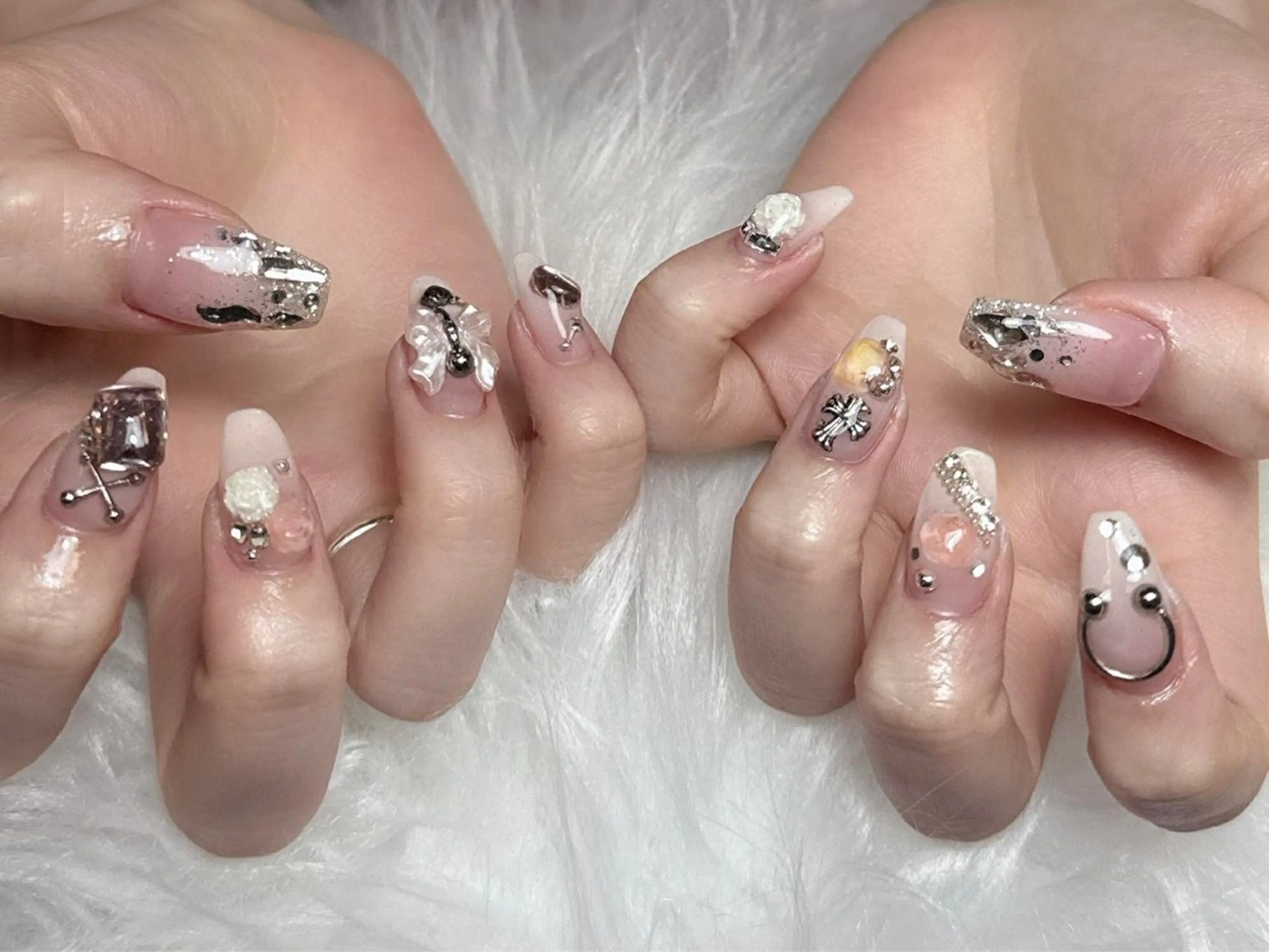 ネイル ハンドネイル hue nail1のネイルデザイン