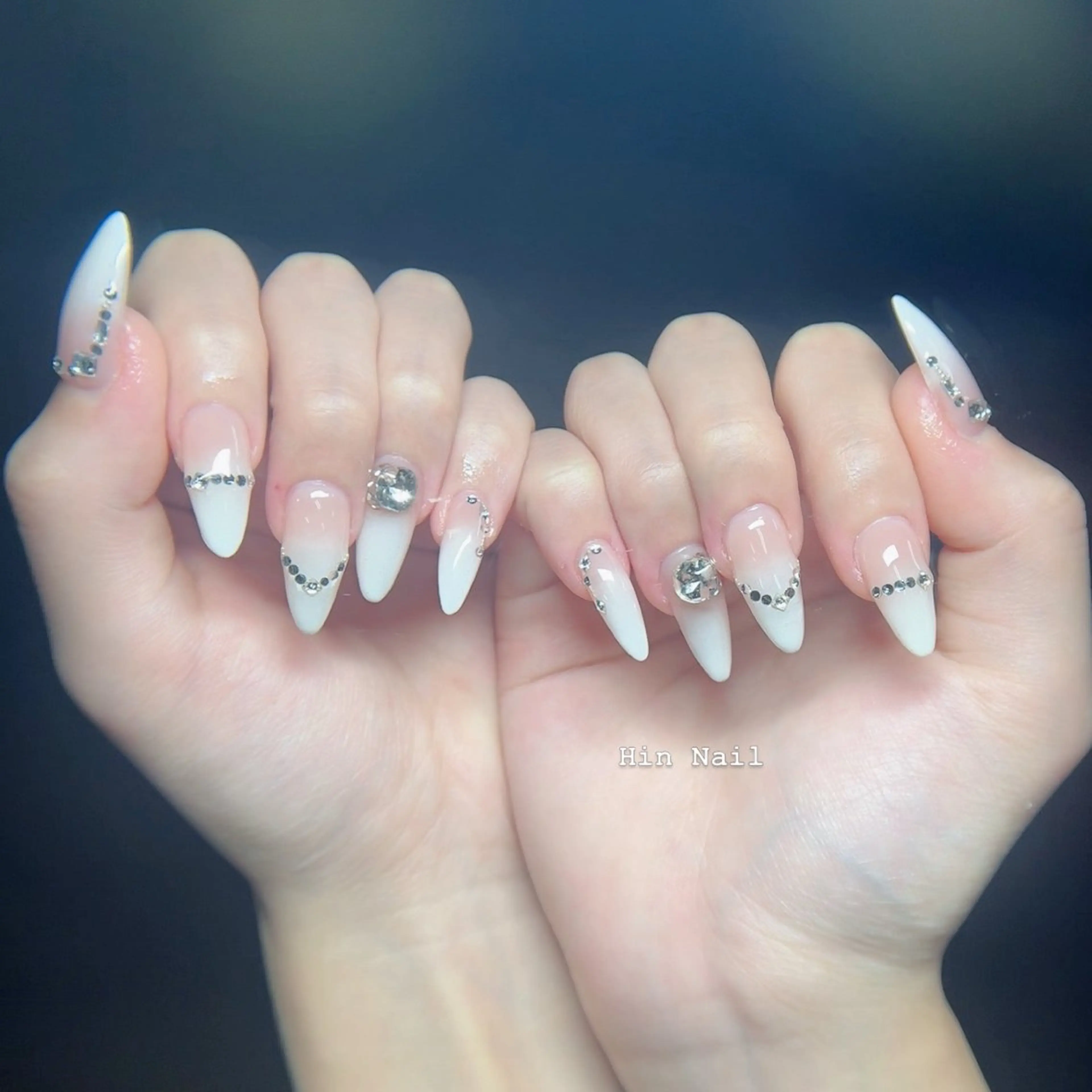 ネイル ハンドネイル HIN NAILのネイルデザイン