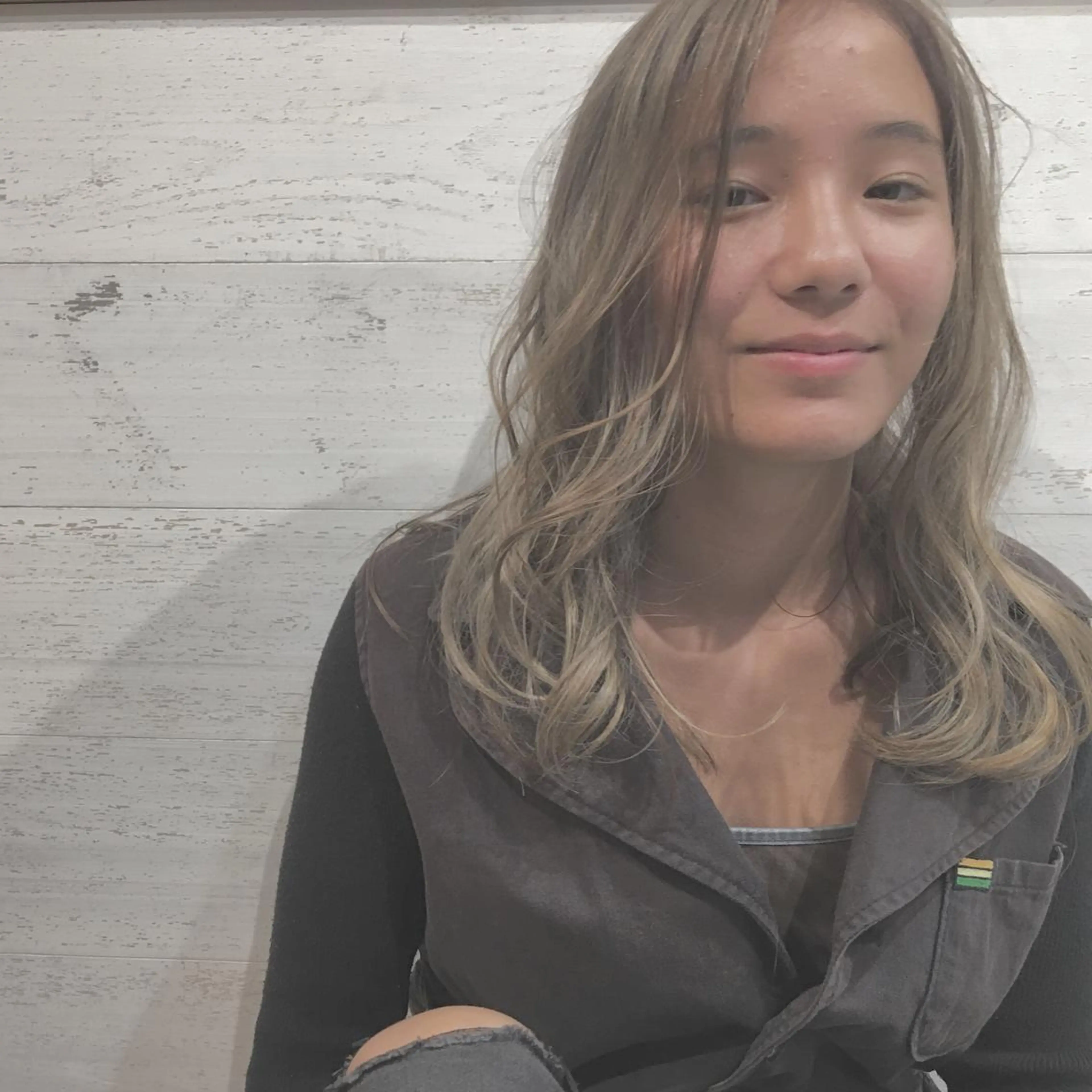 セミロング カラー カット ヘアカラー トリートメント 🌸ハイトーン 新田　廉 🌸のヘアスタイル