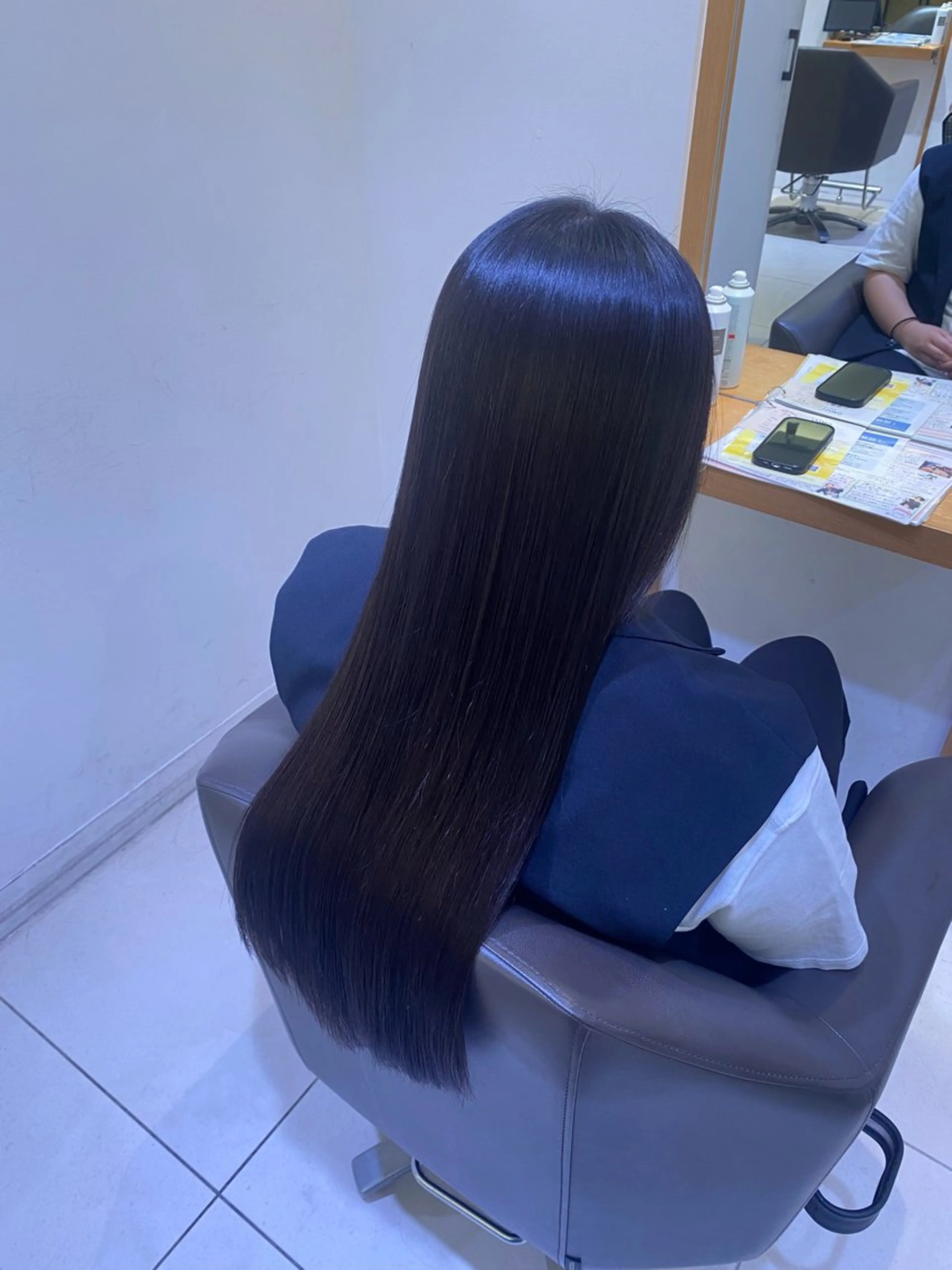 ロング パーマ 縮毛矯正 トリートメント 💎ツヤ髪ストレート カラー💎かのんのヘアスタイル