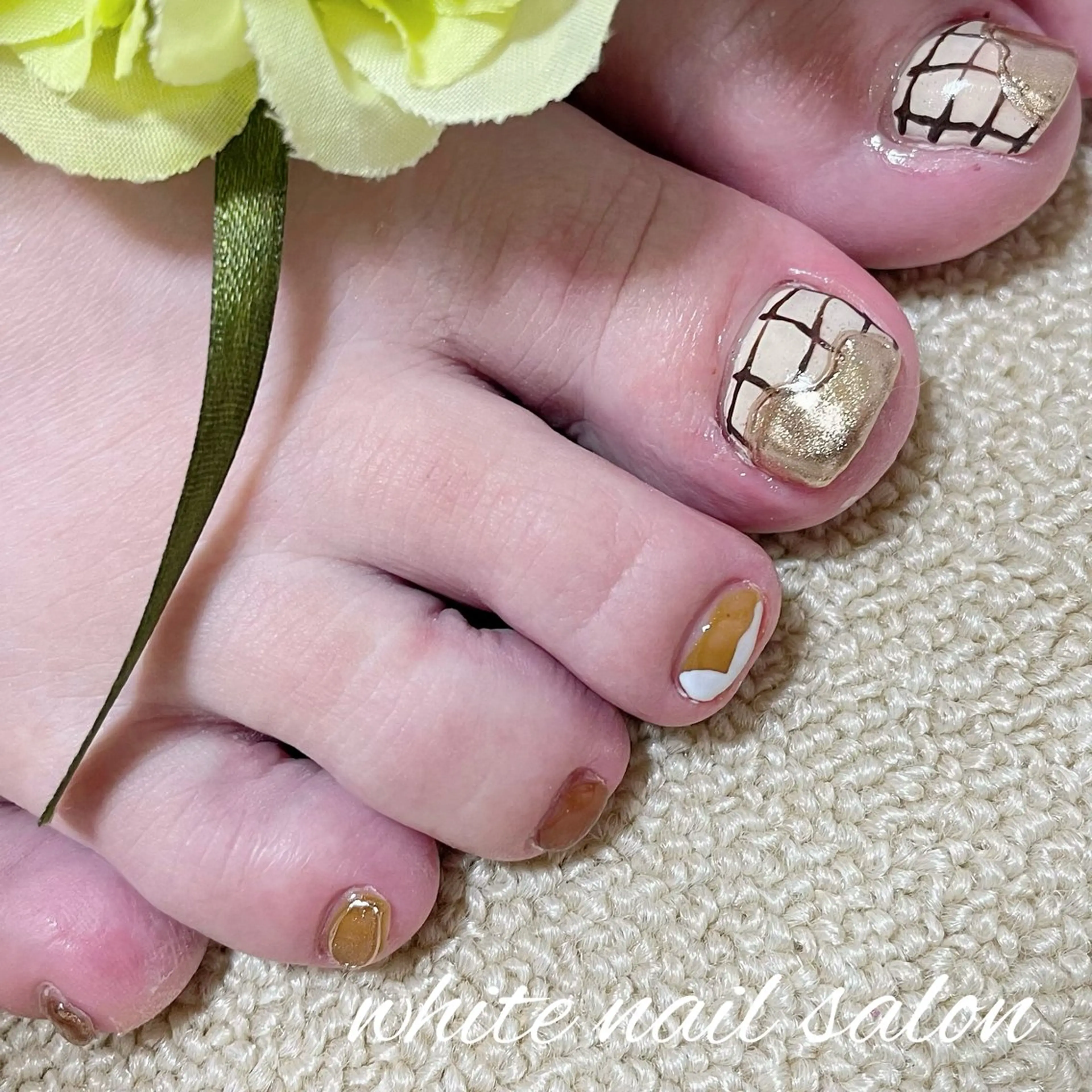 ネイル フットネイル white nail salonのネイルデザイン