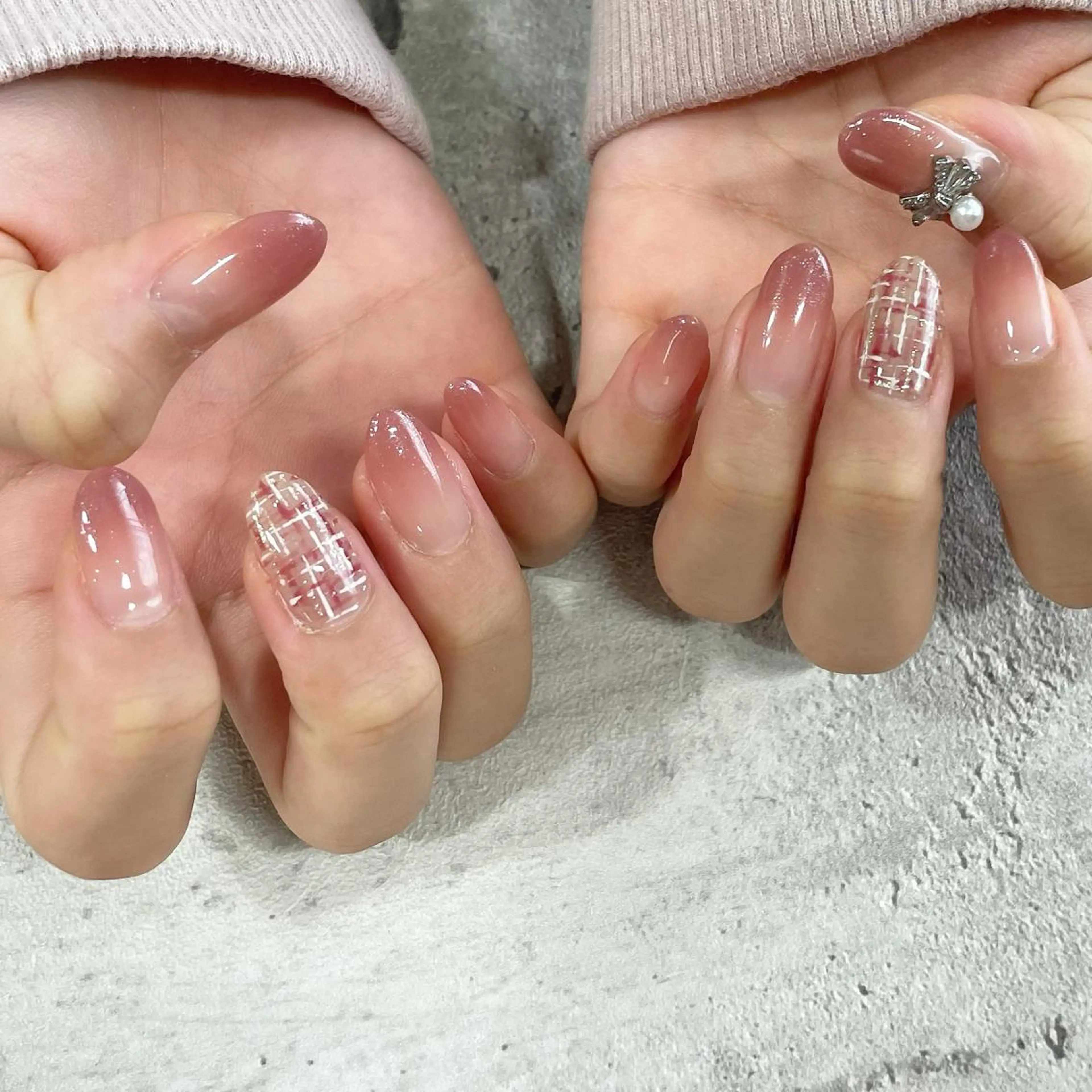 ネイル リボン 東 千夏のネイルデザイン