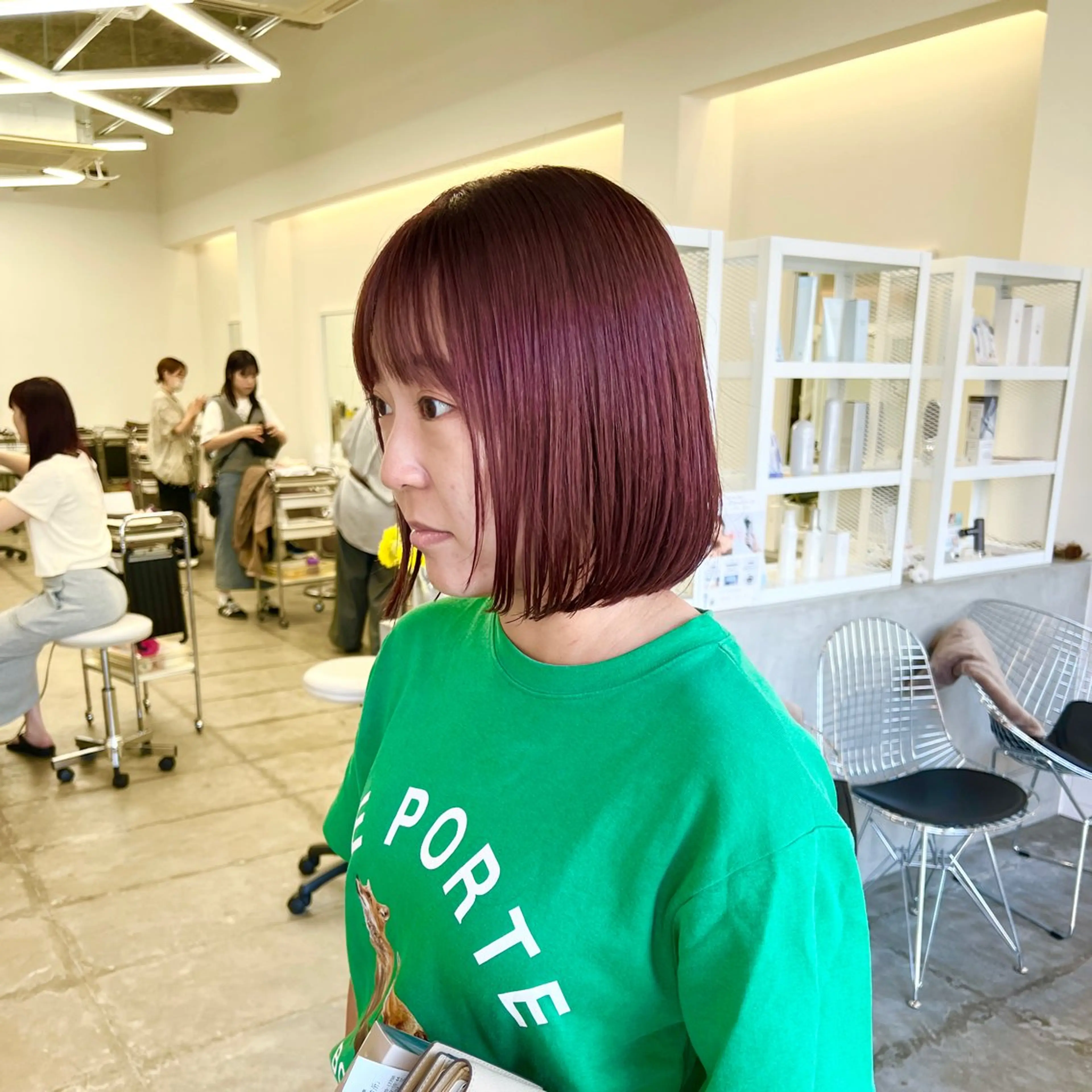 ミディアム カラー ボブ カット ヘアカラー クロスパーマ× 透明感カラー✂︎のヘアスタイル
