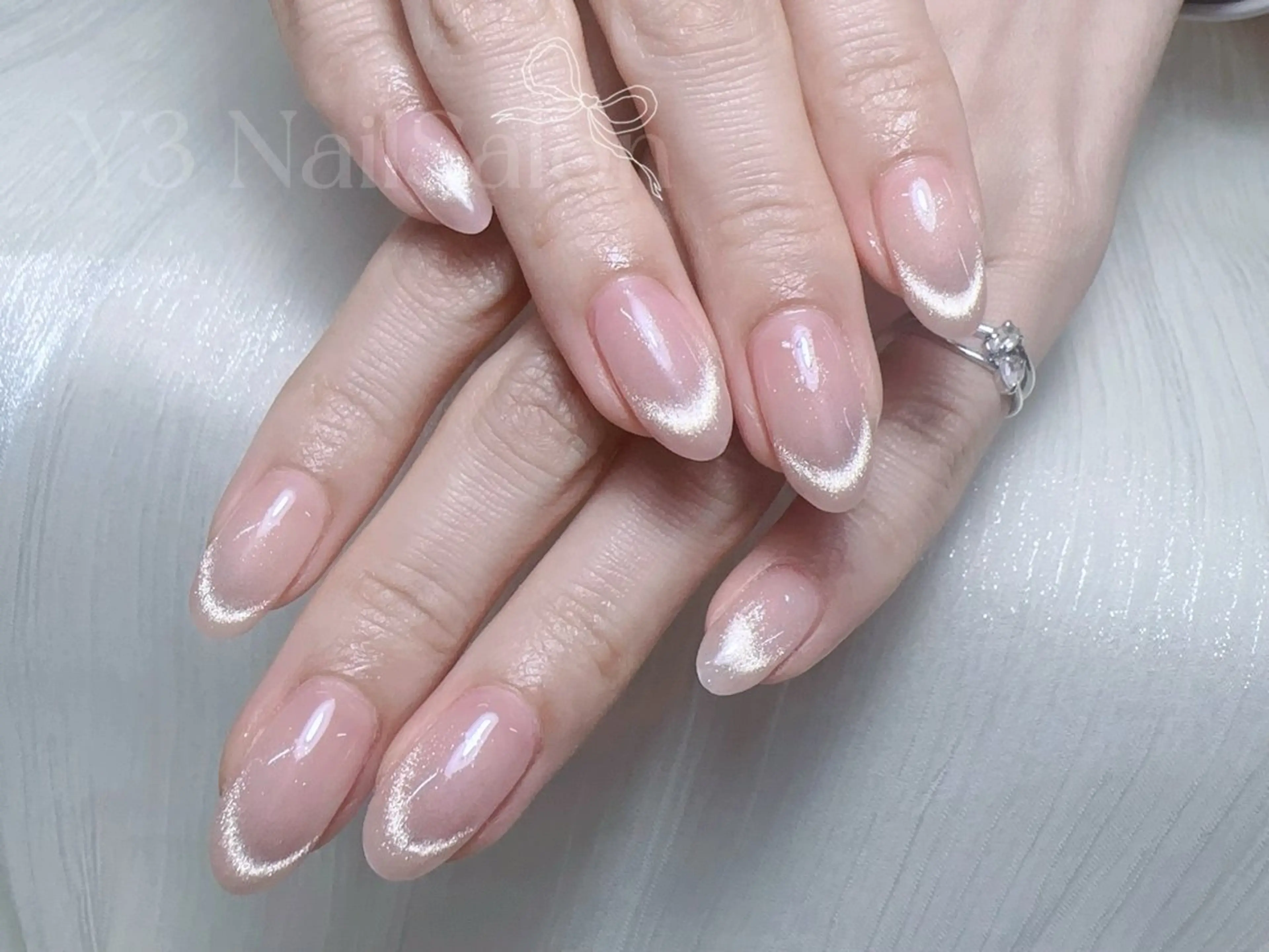 ネイル フレンチネイル ラメ(グリッター) マグネットネイル ハンドネイル Y3 NailSalonのネイルデザイン