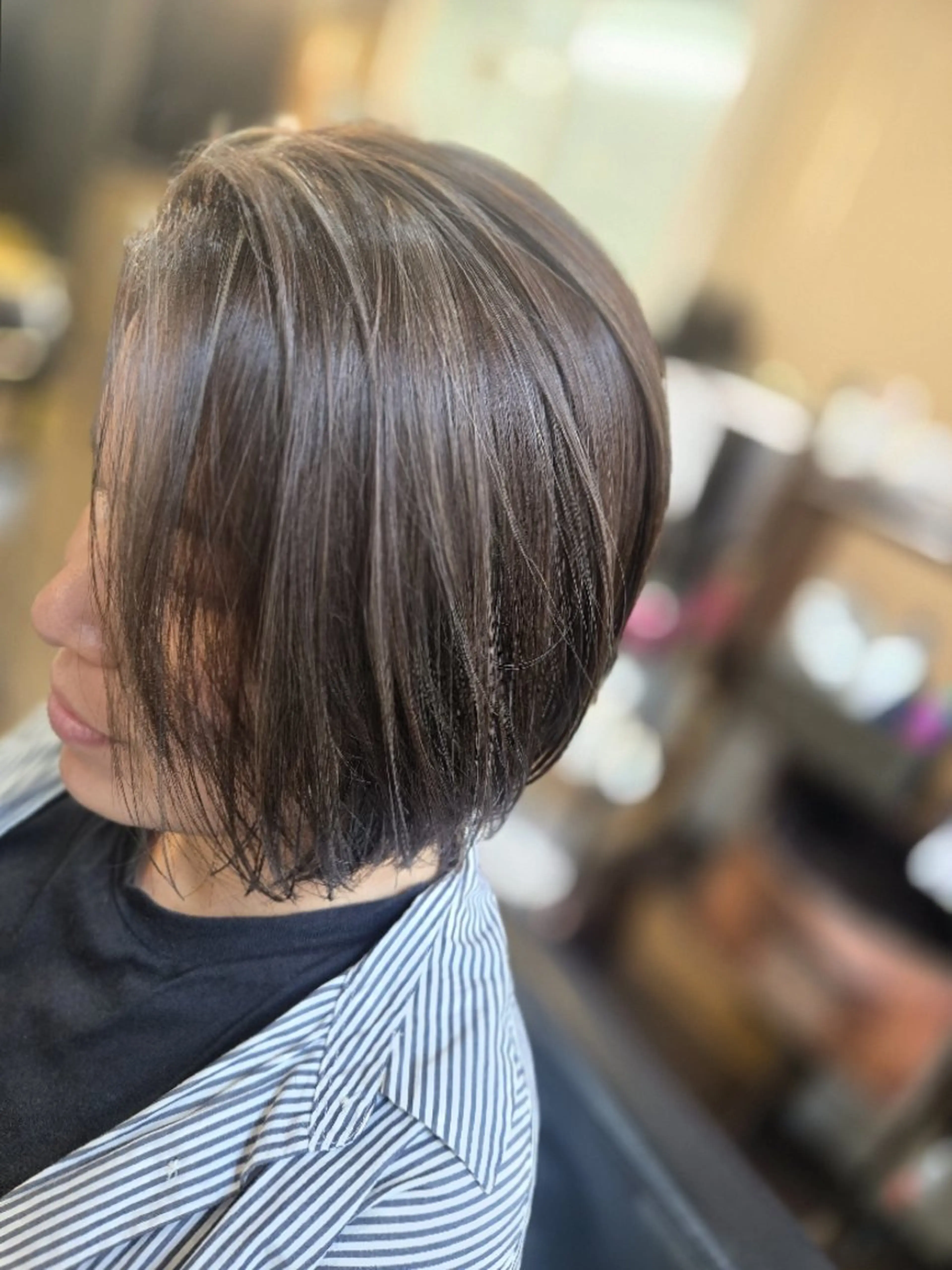 カラー ハイライトカラー Seven Quarterのヘアスタイル