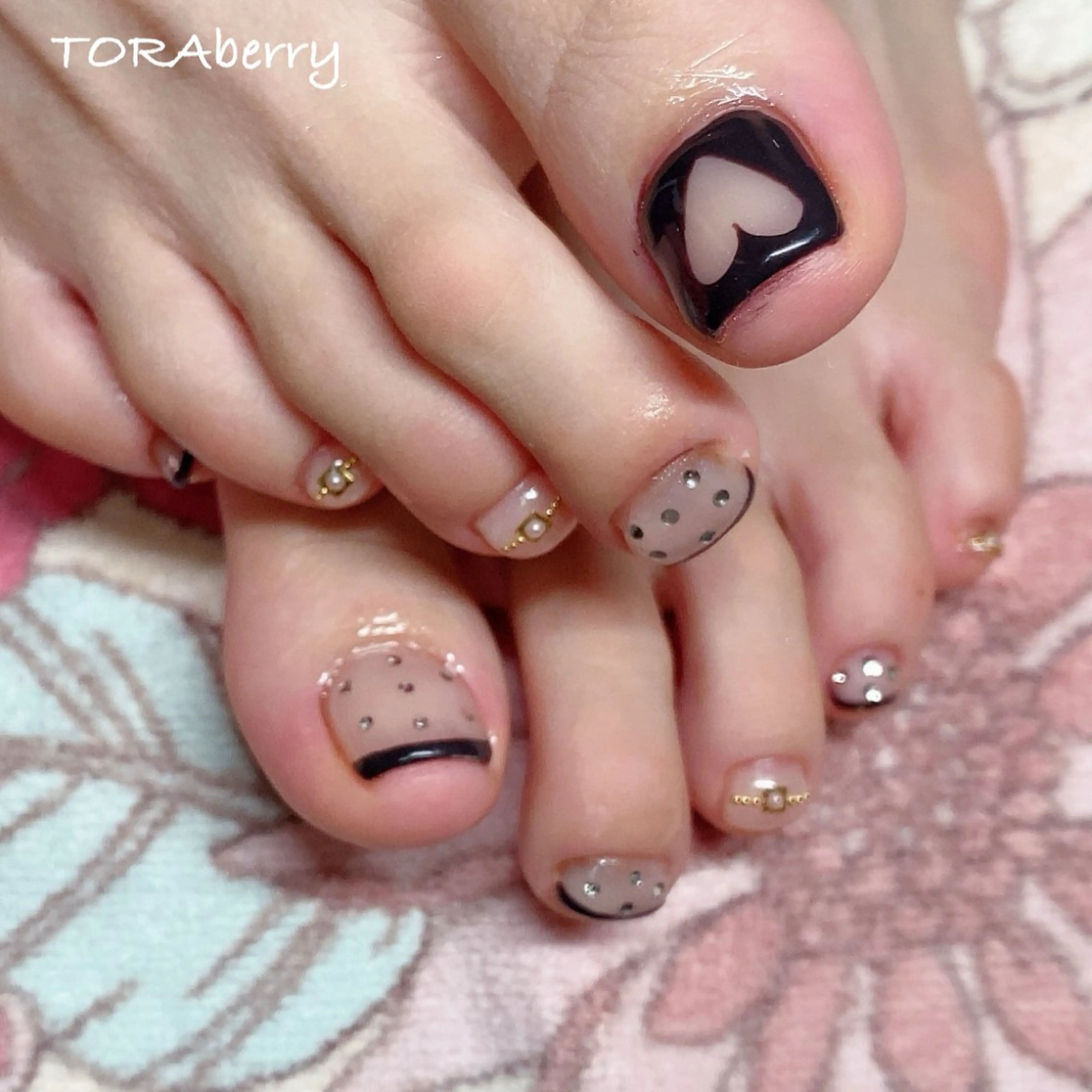 ネイル フットネイル ネイリスト なつみのネイルデザイン