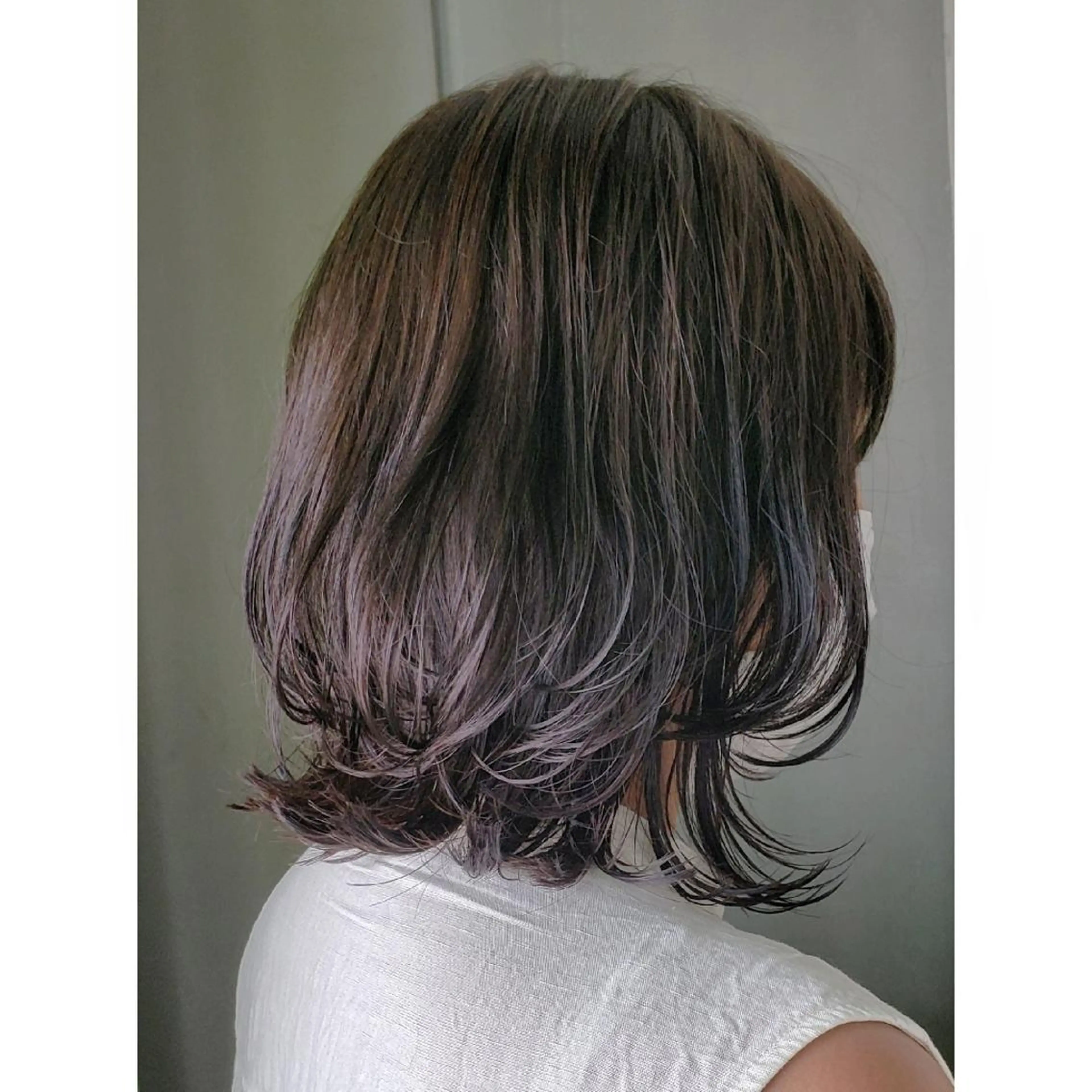 ミディアム カラー ヘアアレンジ レイヤーカット 髪質改善サロン🍃 AIRI のヘアスタイル