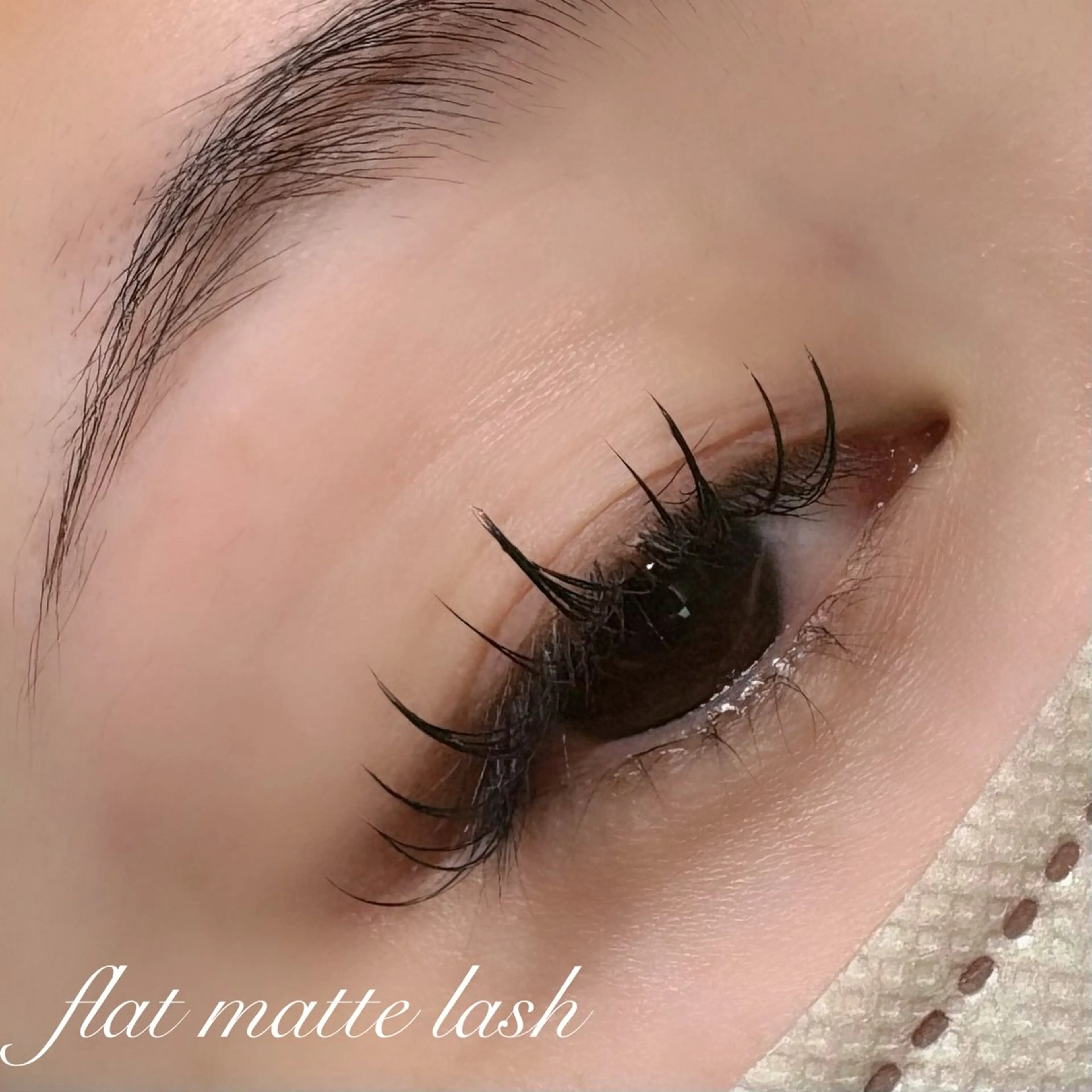 ミニモ限定🎀フラットラッシュ80本の写真