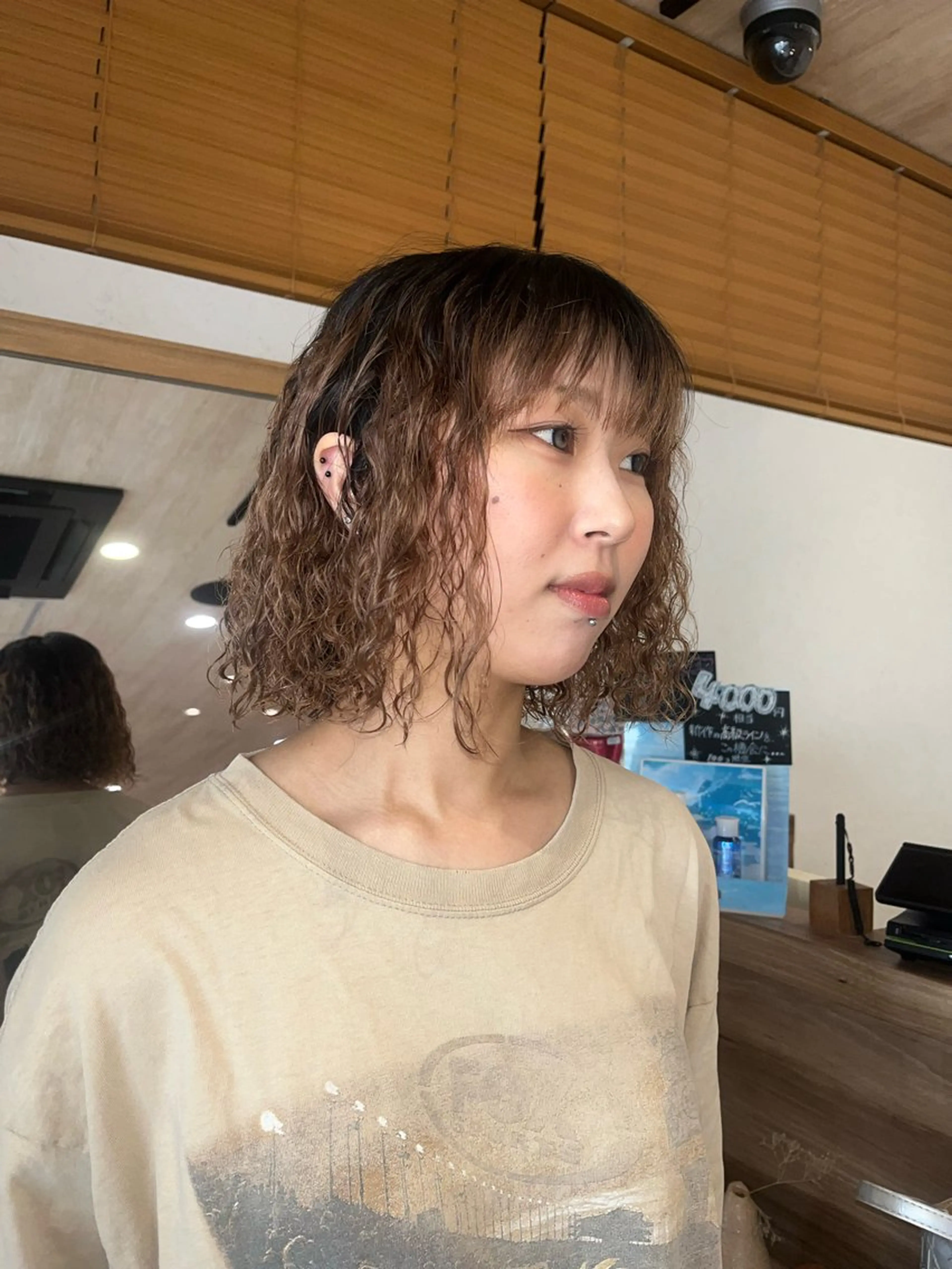 ショート パーマ 産休中です 艶カラー♡オカのヘアスタイル