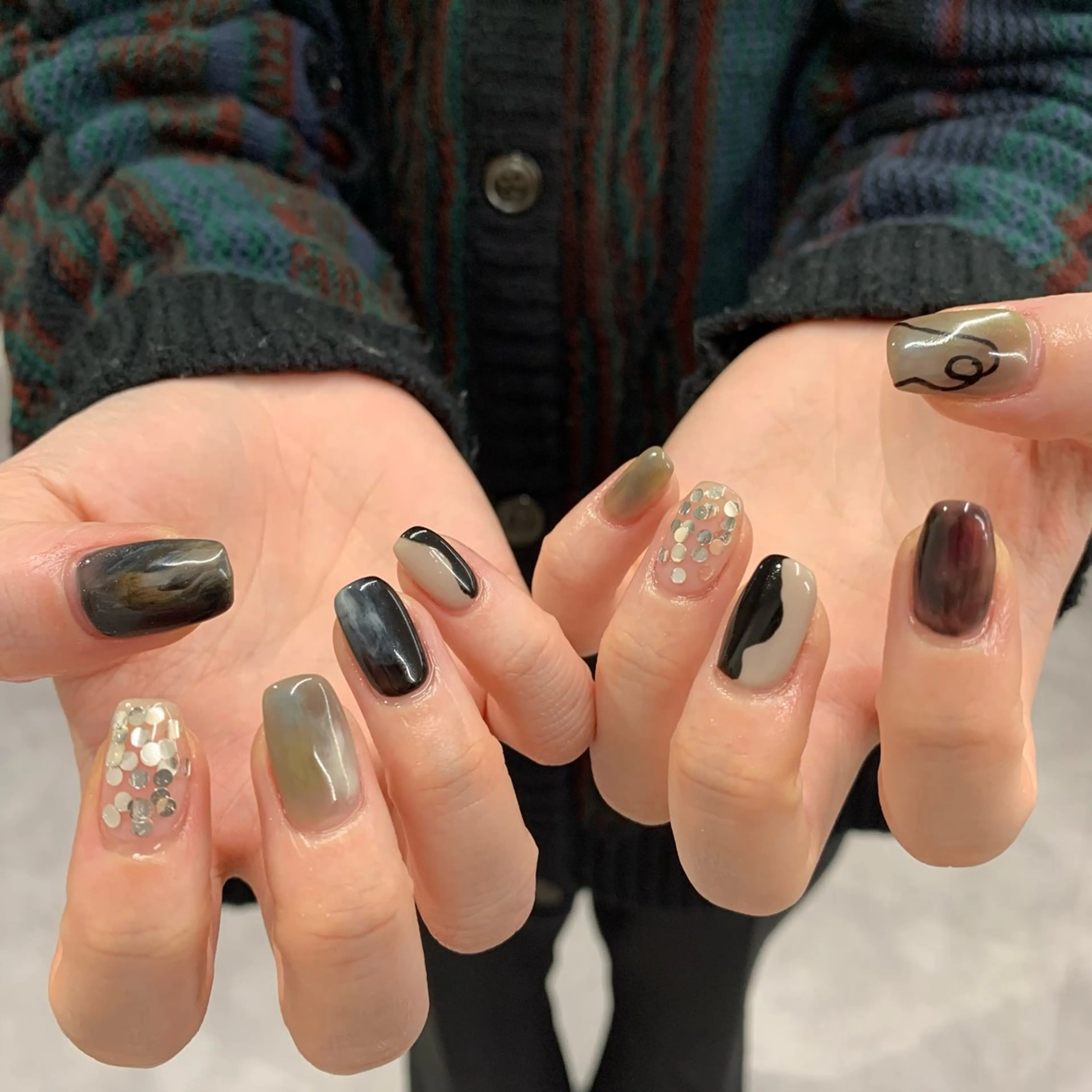 ネイル マキノ ユイのネイルデザイン