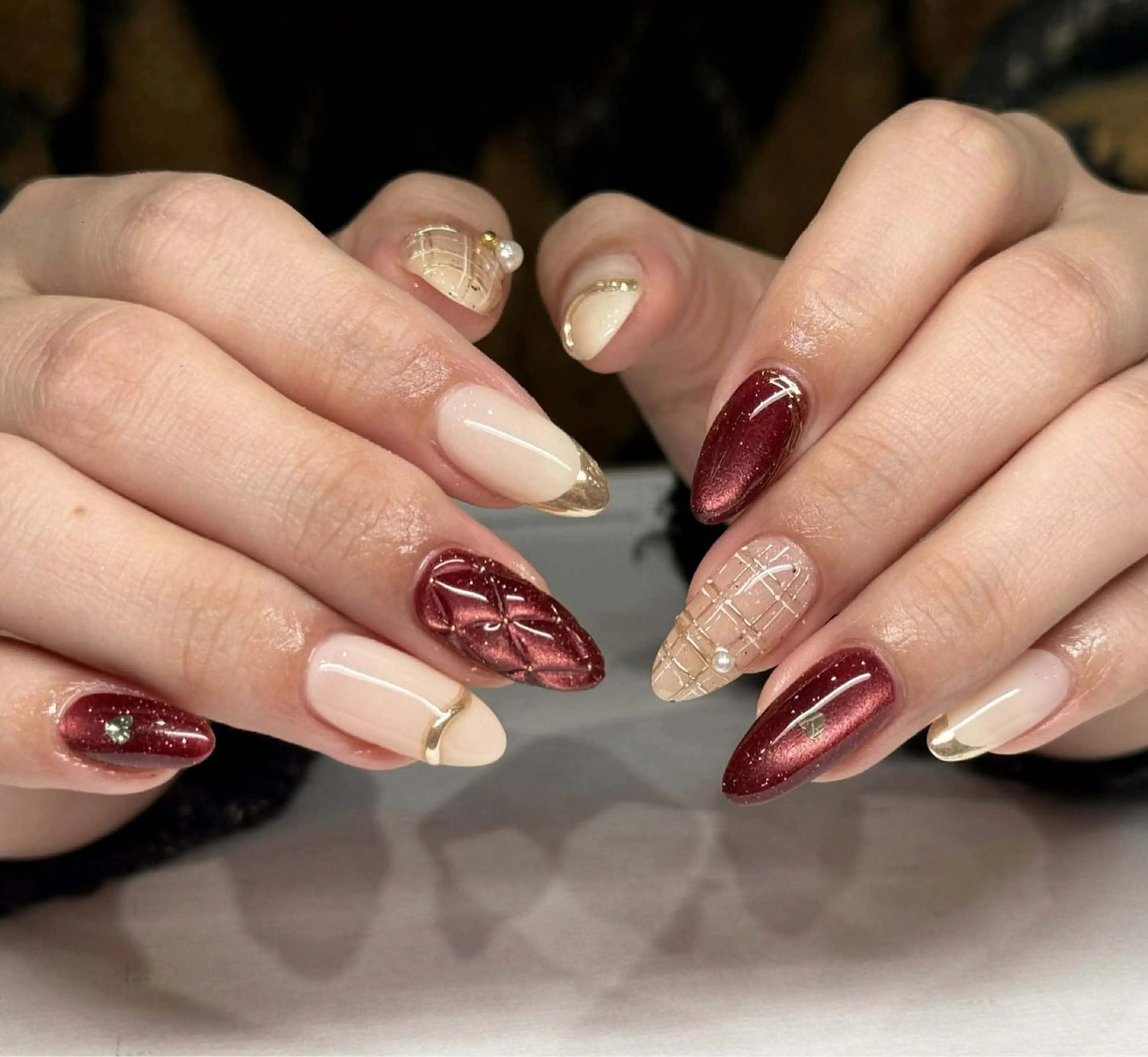 ネイル オーロラネイル ブルー チークネイル フットネイル フレンチネイル ハンドネイル REI NAのネイルデザイン