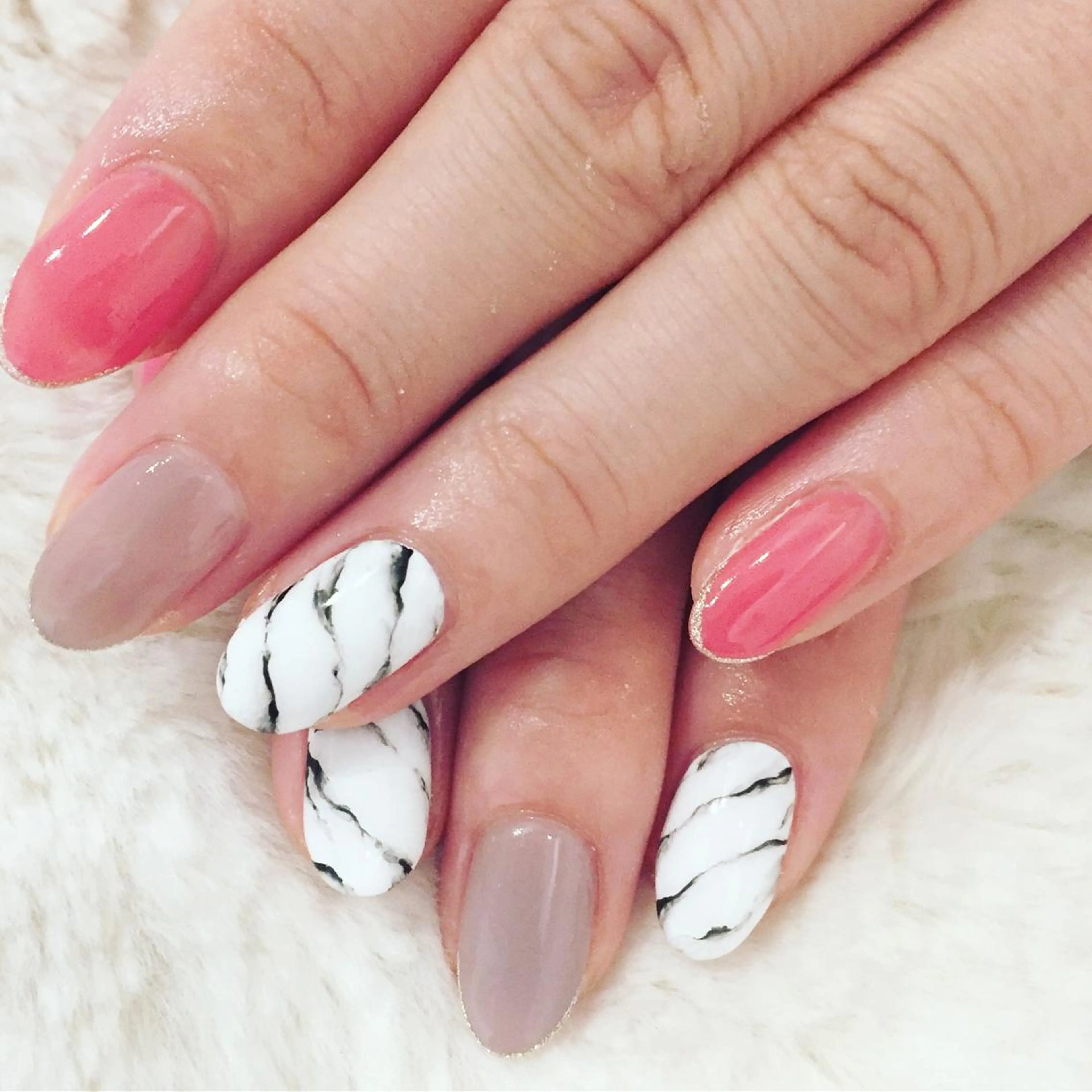 ネイル ジェルネイル 東 千夏のネイルデザイン