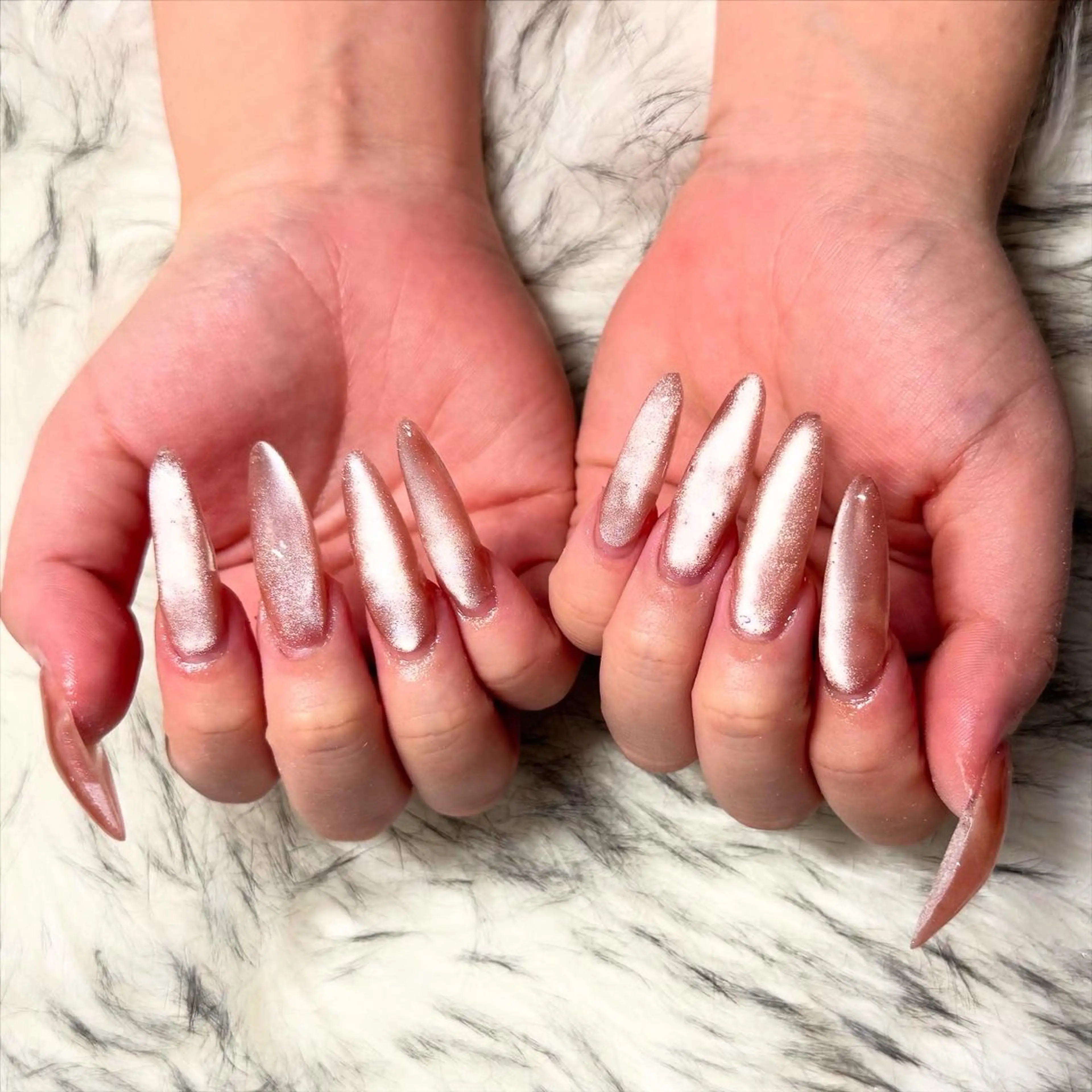 ロング ハンドネイル mao .のネイルデザイン