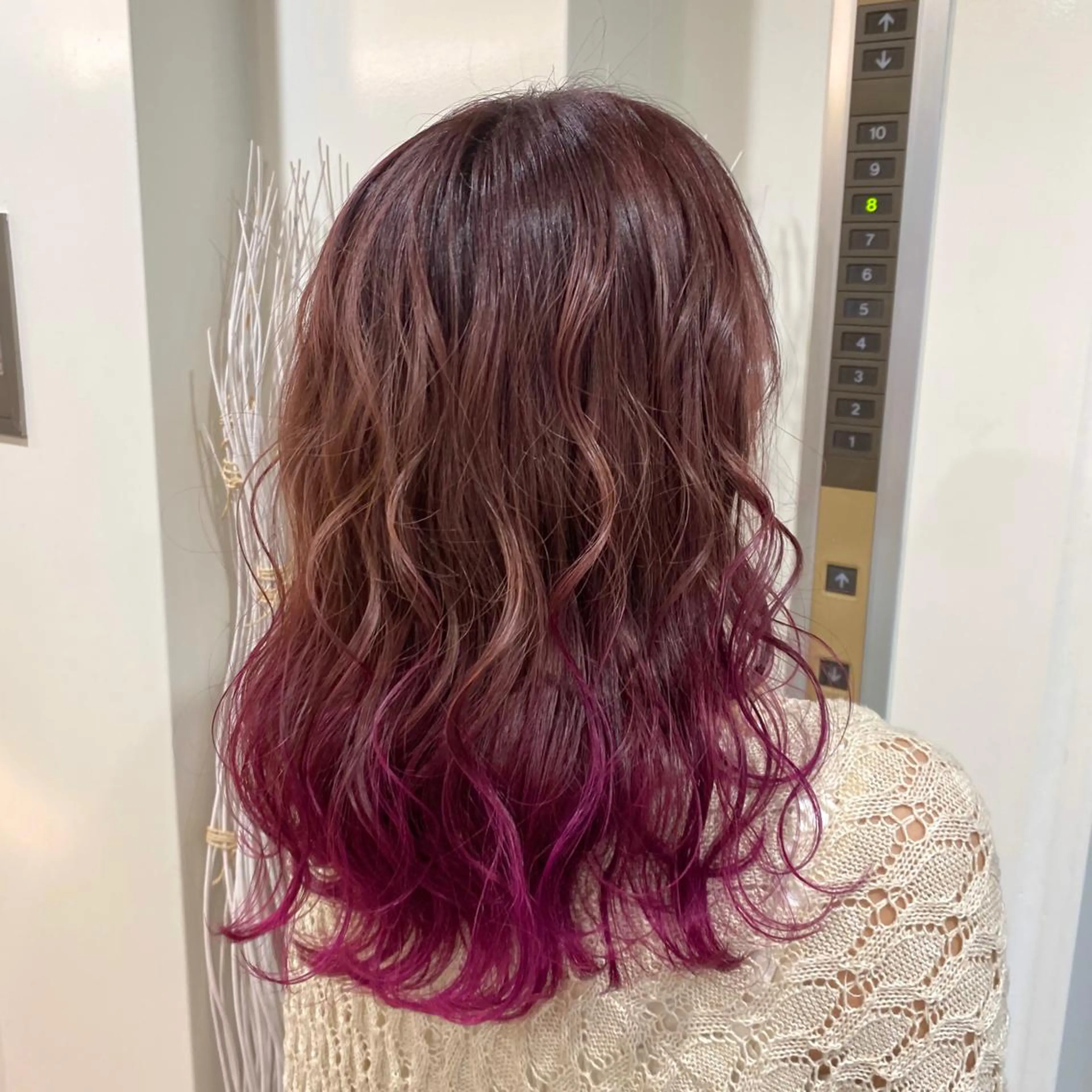 ロング ヘアカラー やじま ひろこのヘアスタイル