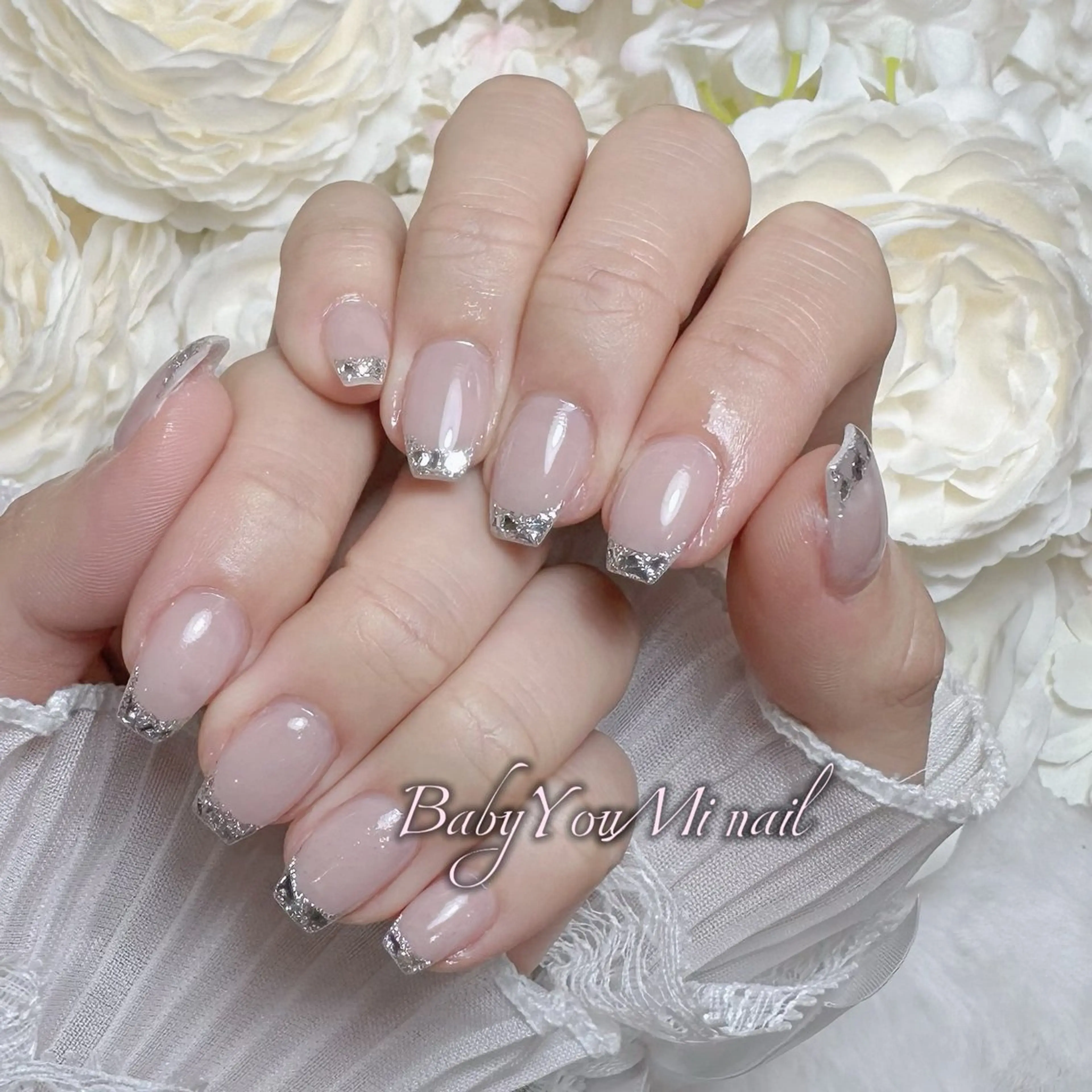 ネイル オーロラネイル チークネイル 成人式 フットネイル フレンチネイル ハンドネイル Oomiya 服部のネイルデザイン