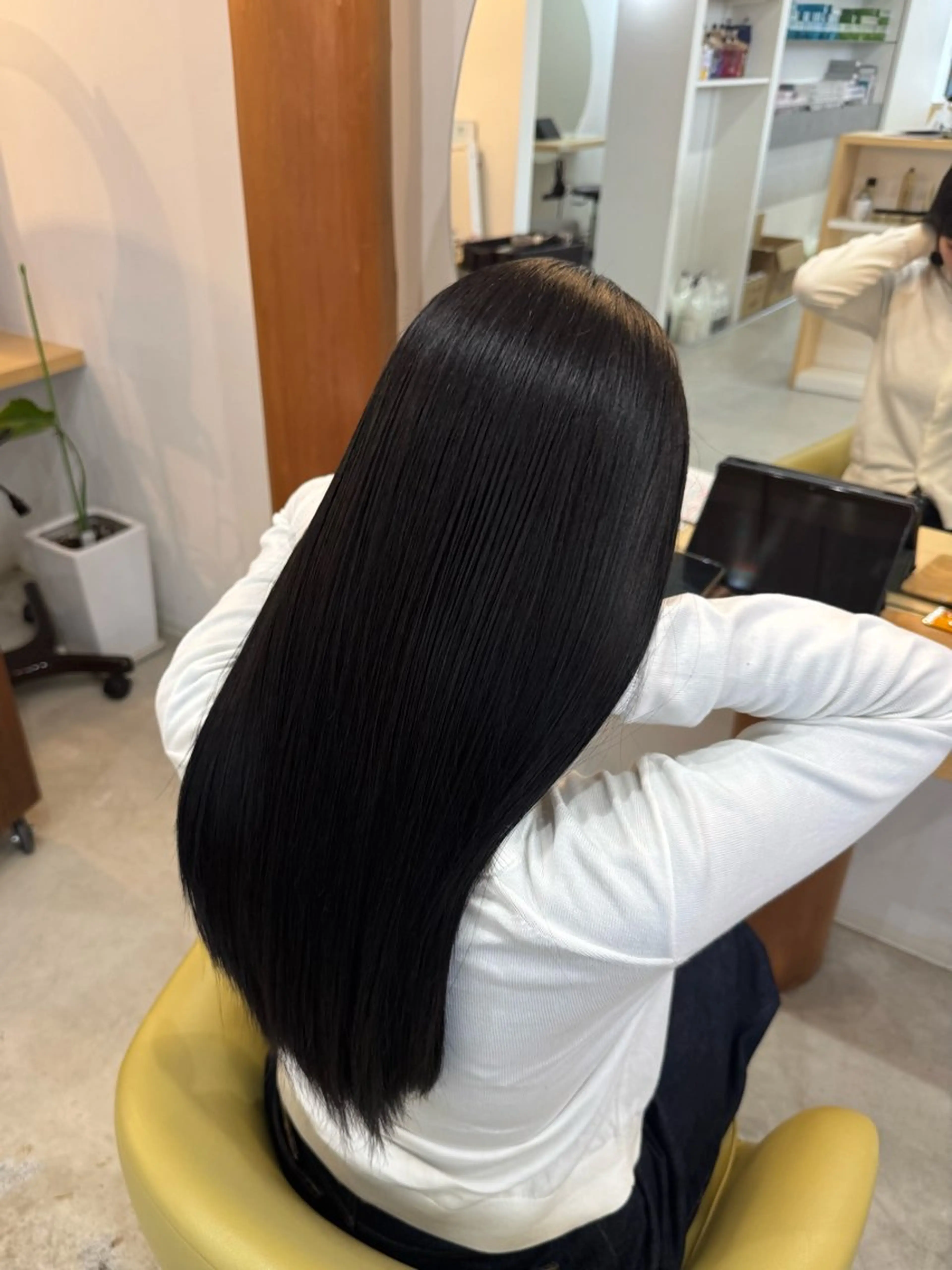 尾崎 ひなののヘアスタイル